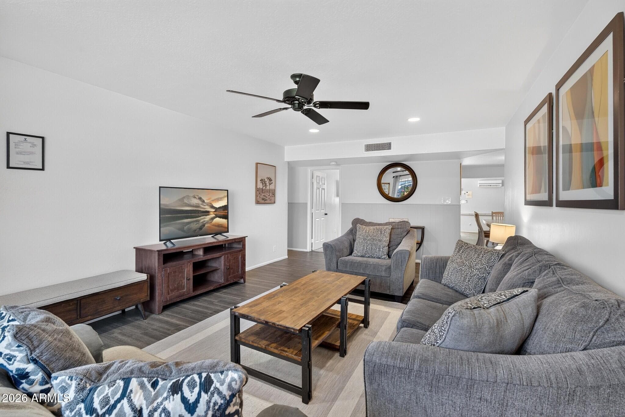 425 E Hermosa Drive — photo 8