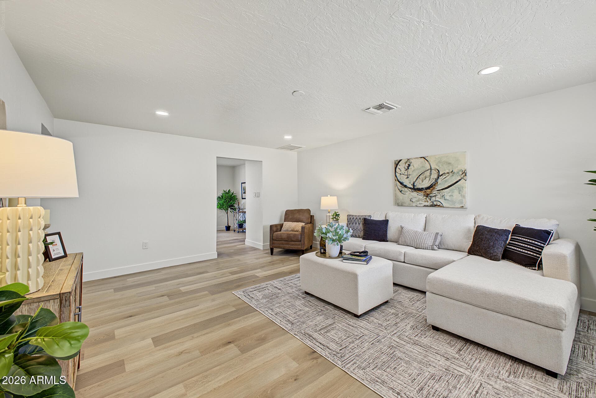 14008 N 37th Place — photo 6