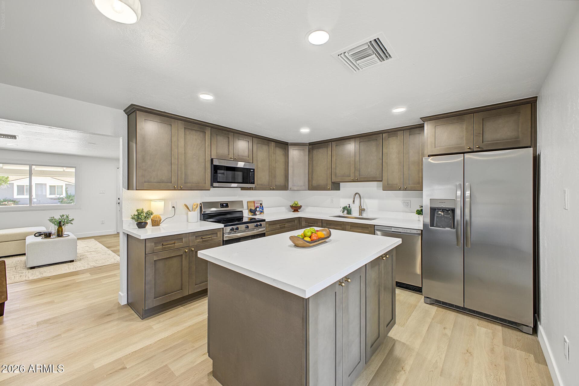 14008 N 37th Place — photo 7