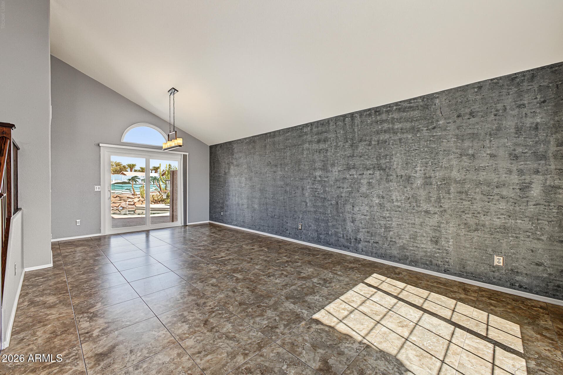 3742 W Shannon Street — photo 5