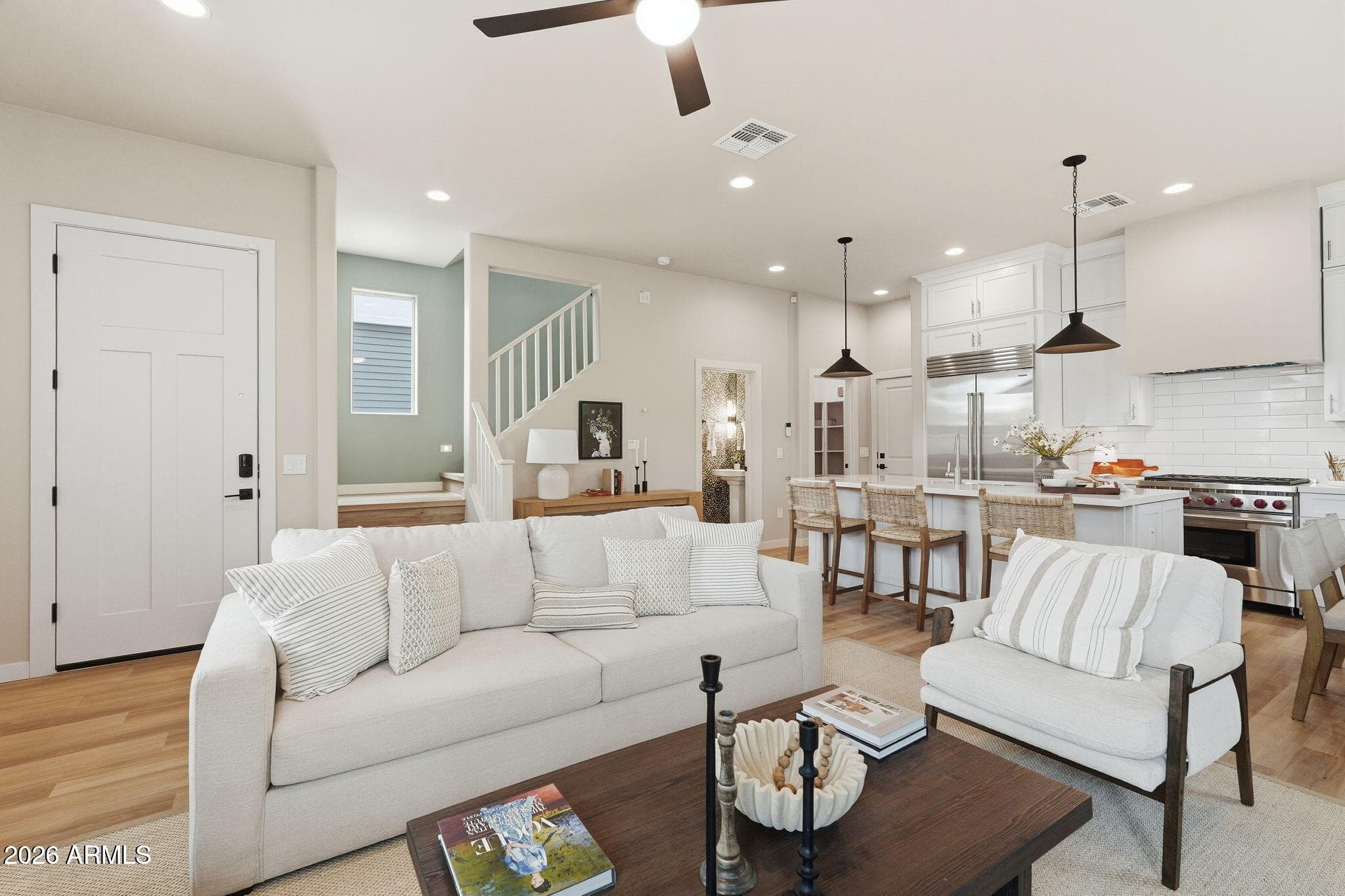 121 W Willo Court — photo 8