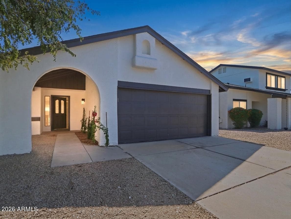 6875 E Kings Avenue, Scottsdale, Arizona