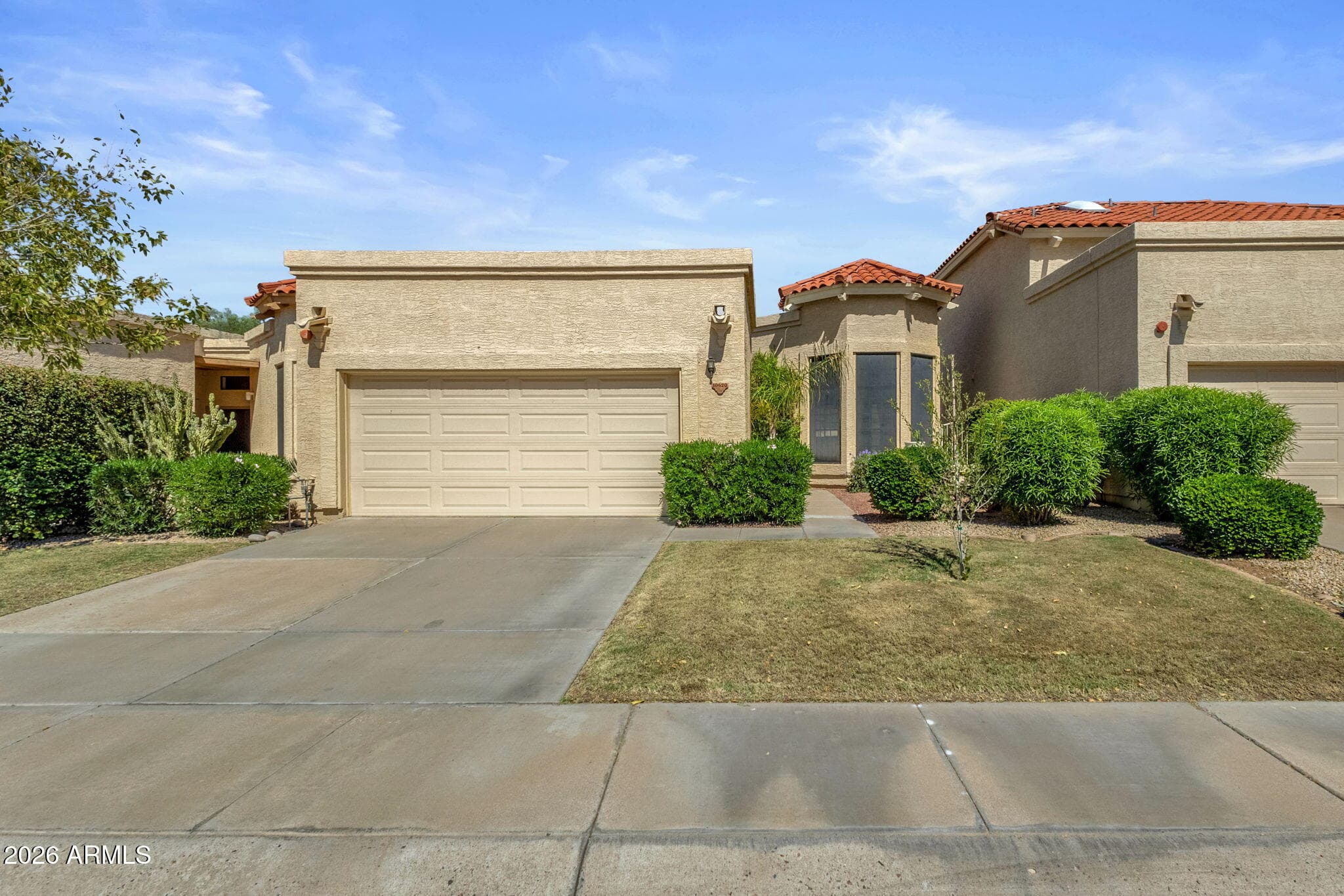 10620 E Vogel Avenue — photo 2