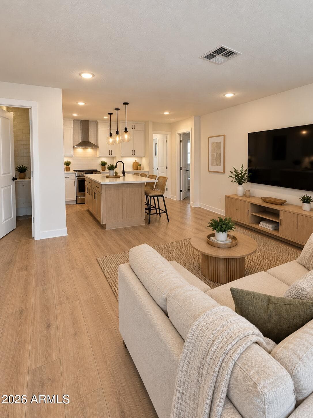 5012 S 35th Drive — photo 5