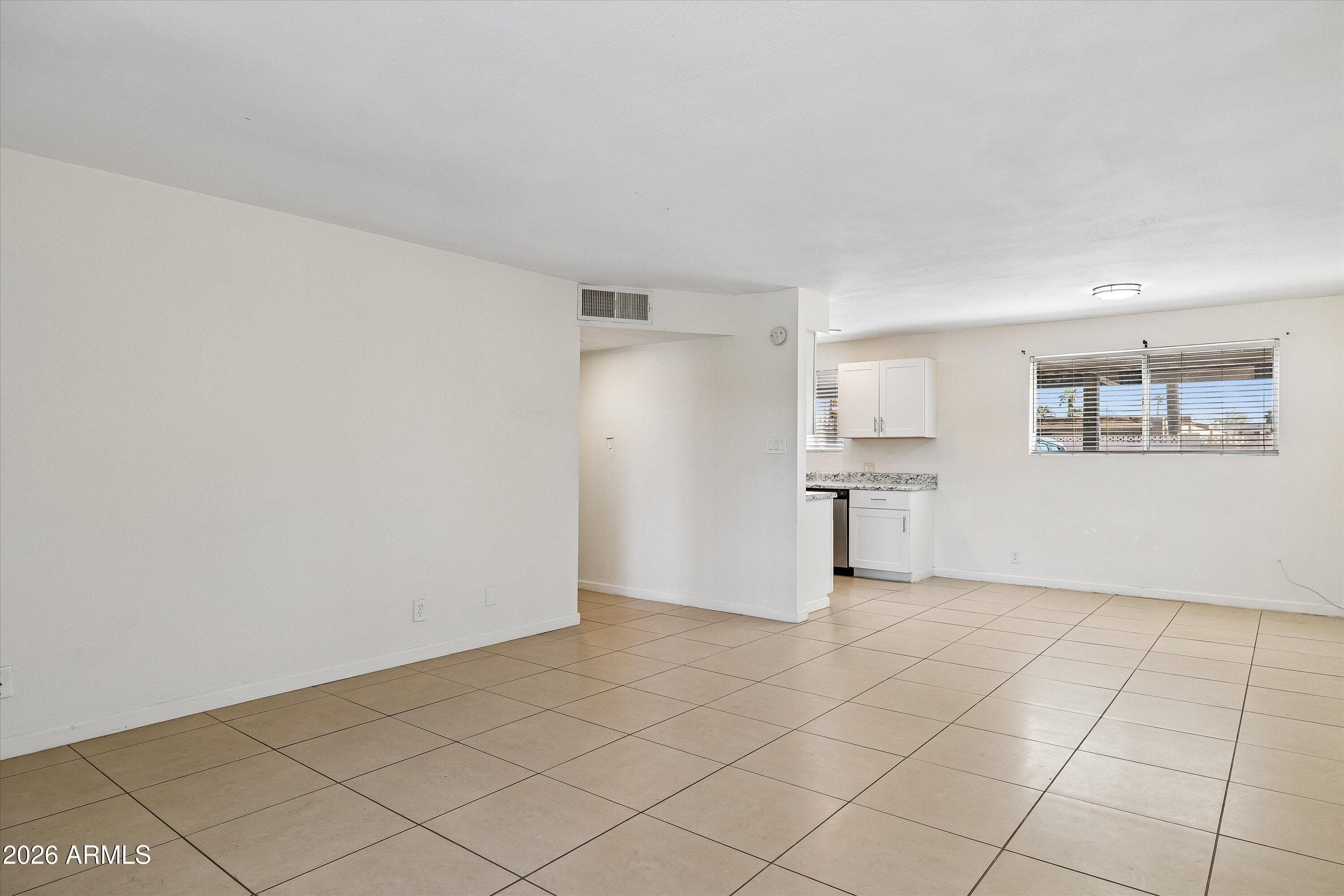 1111 E Turney Avenue 5 — photo 5