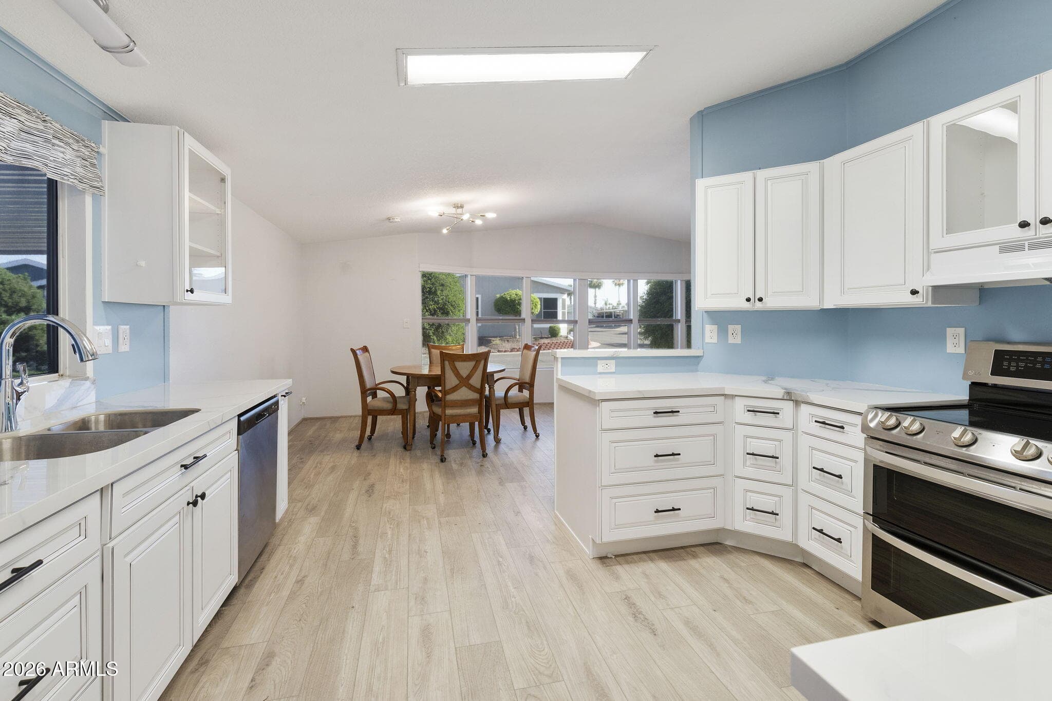 2400 E Baseline Avenue 100 — photo 3