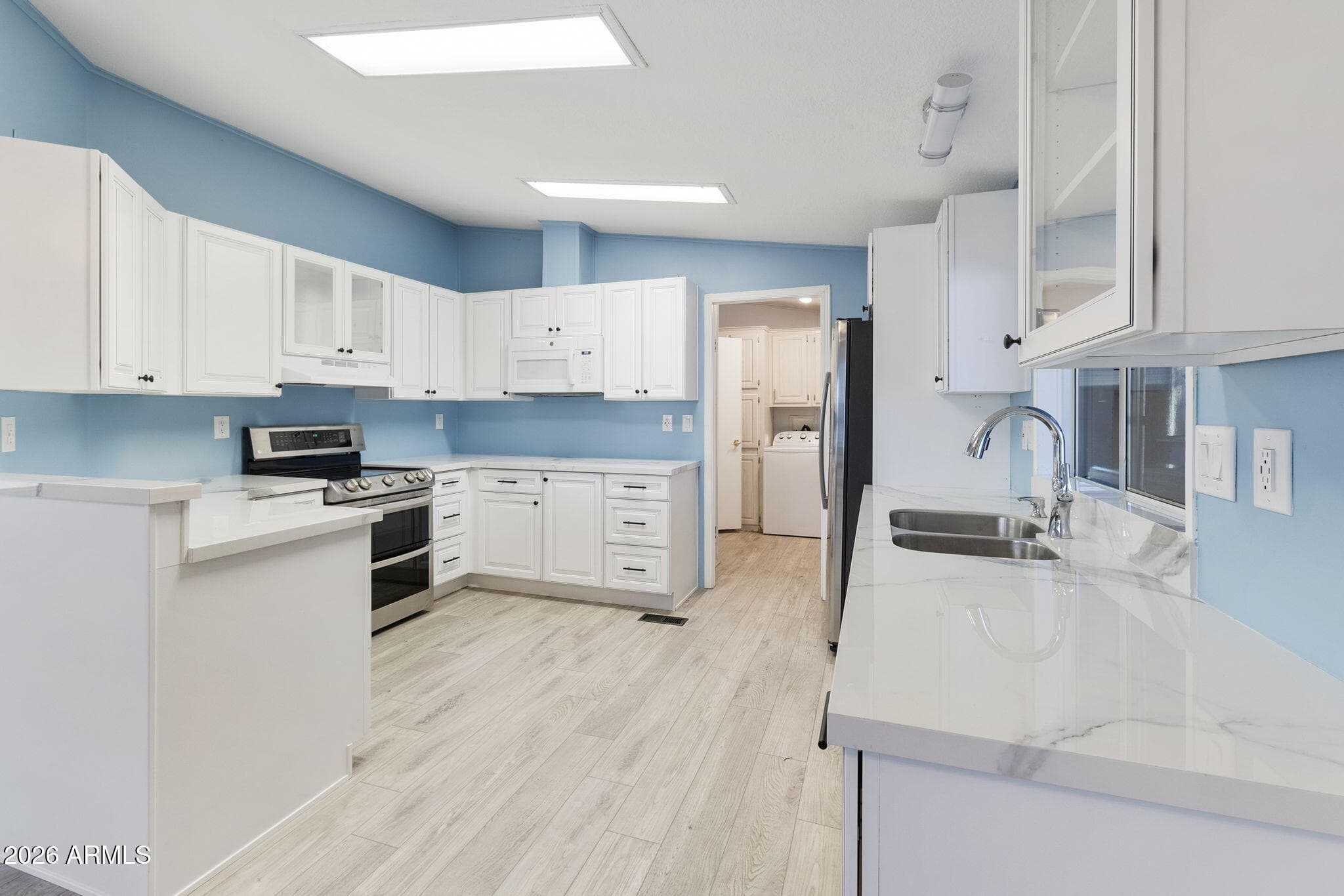 2400 E Baseline Avenue 100 — photo 8