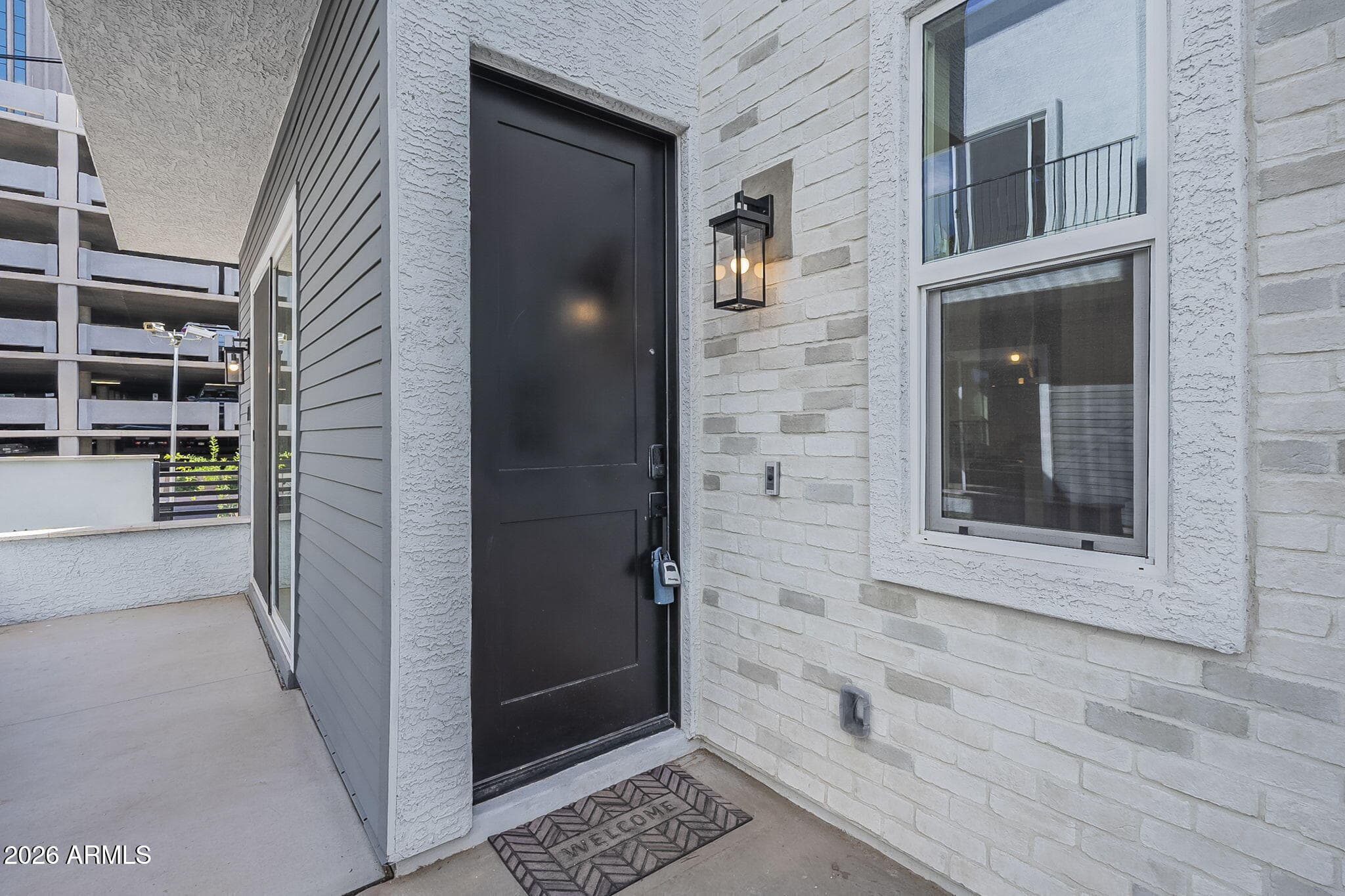 128 W Willo Court — photo 6