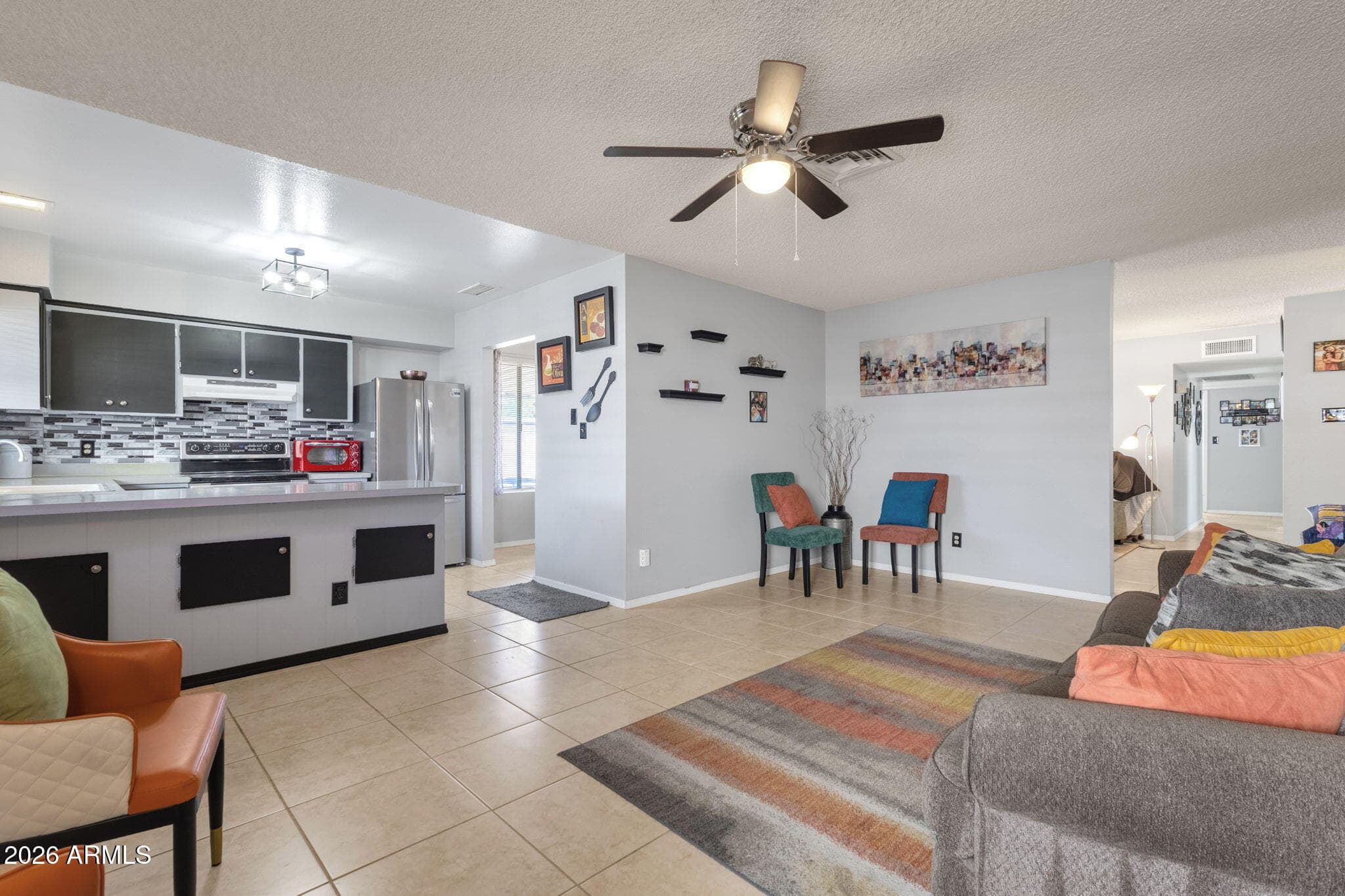 2124 E Colgate Drive — photo 5