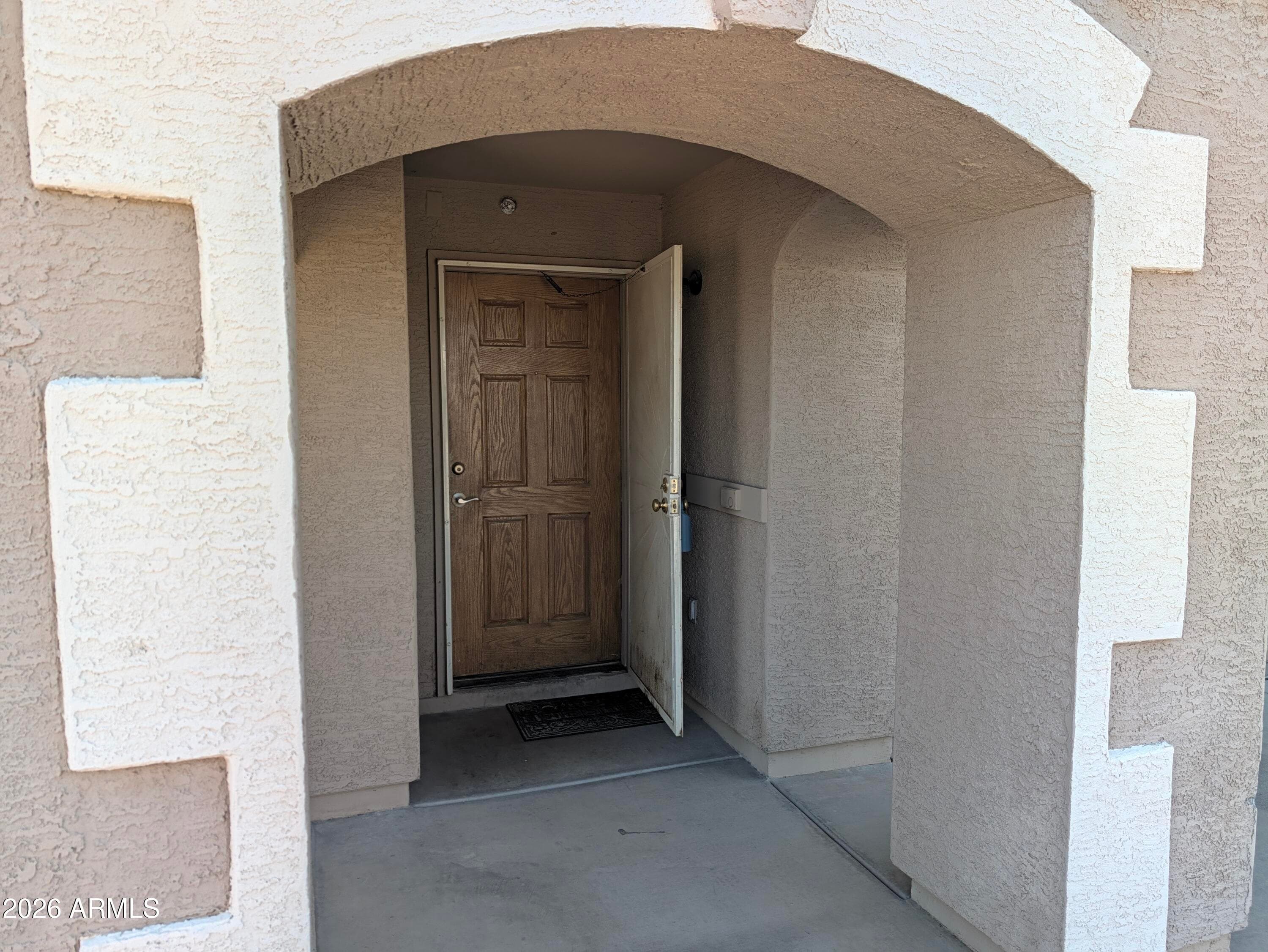 913 W Mariposa Street — photo 3