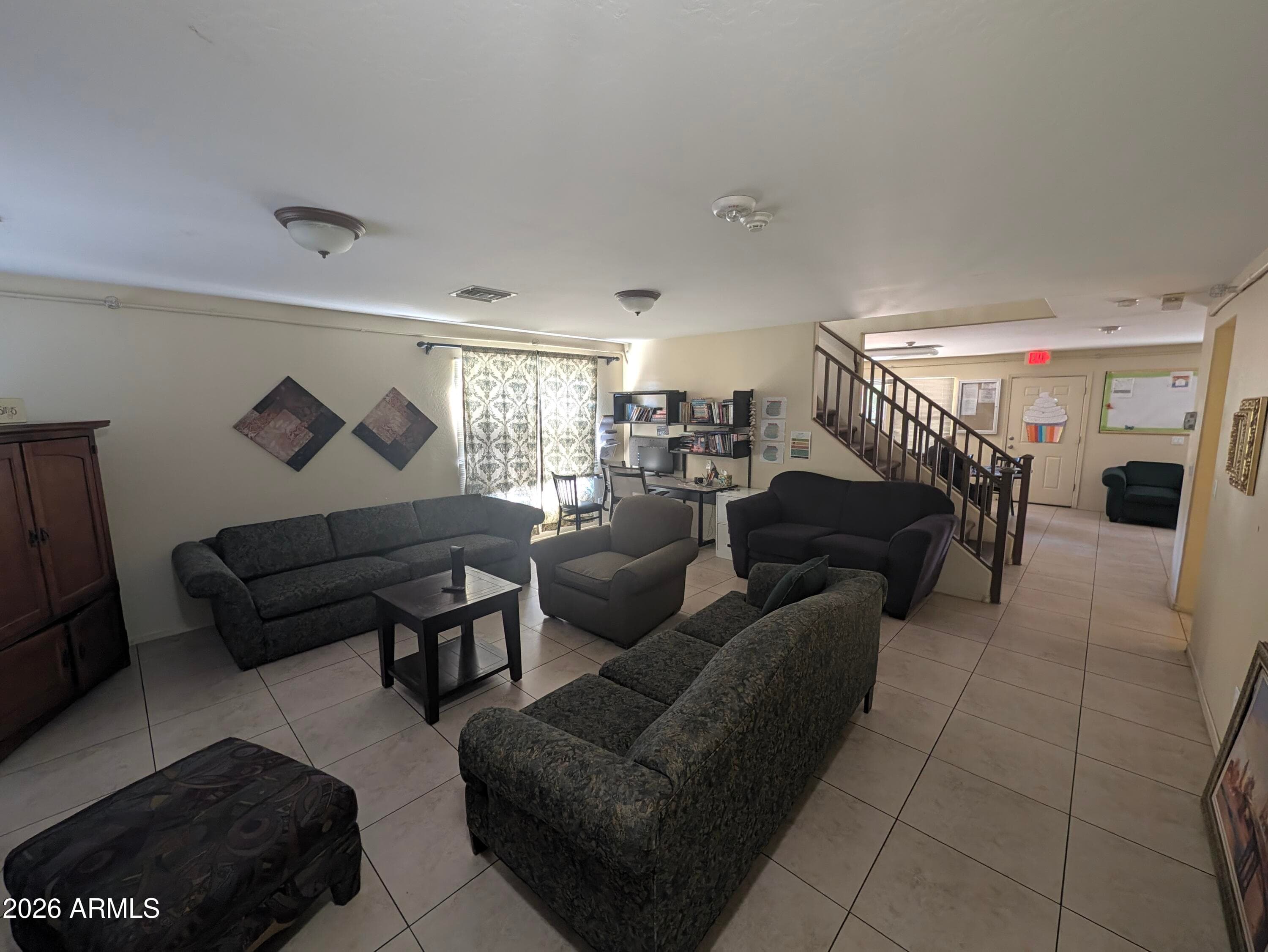 913 W Mariposa Street — photo 4