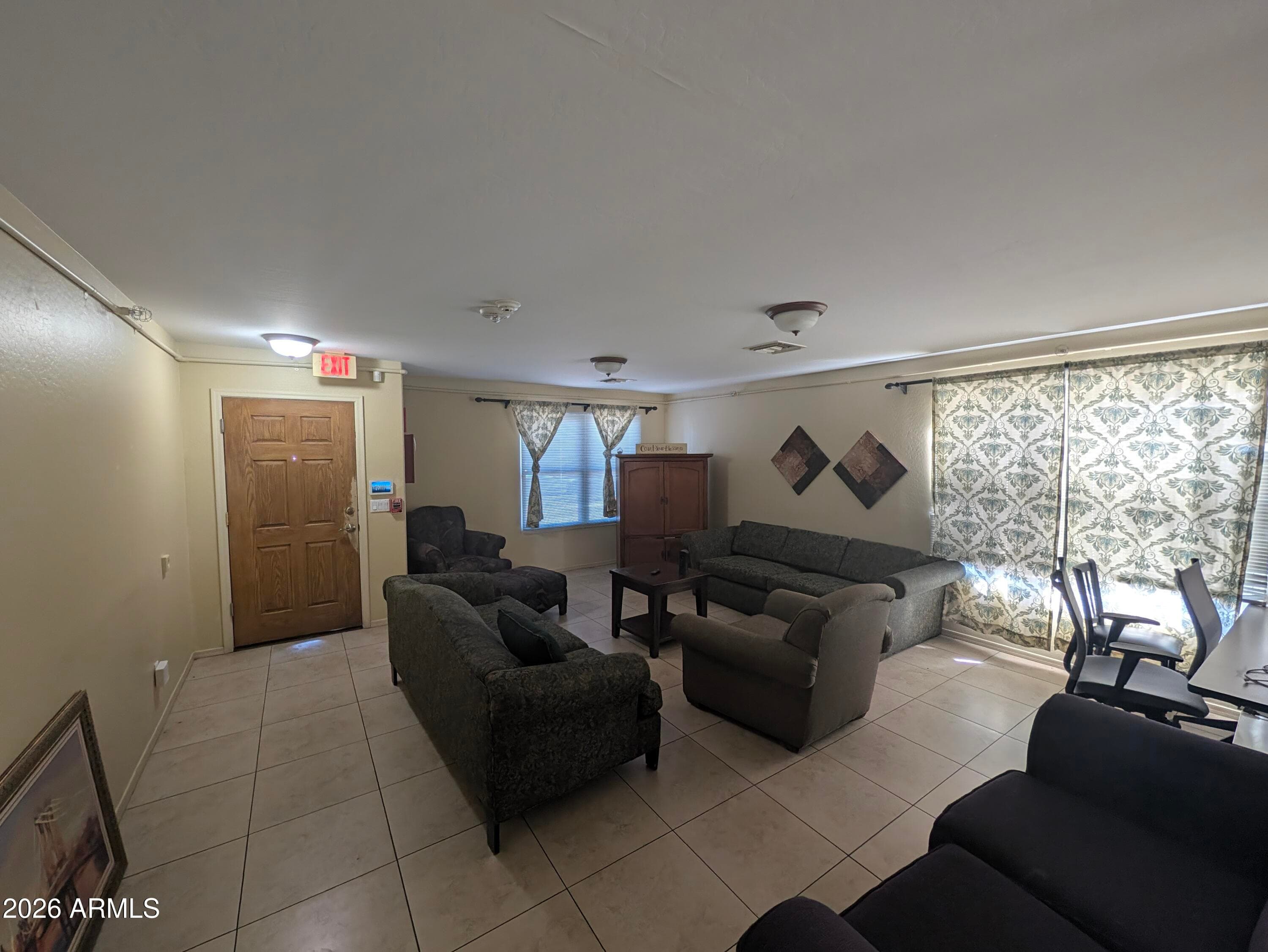 913 W Mariposa Street — photo 5