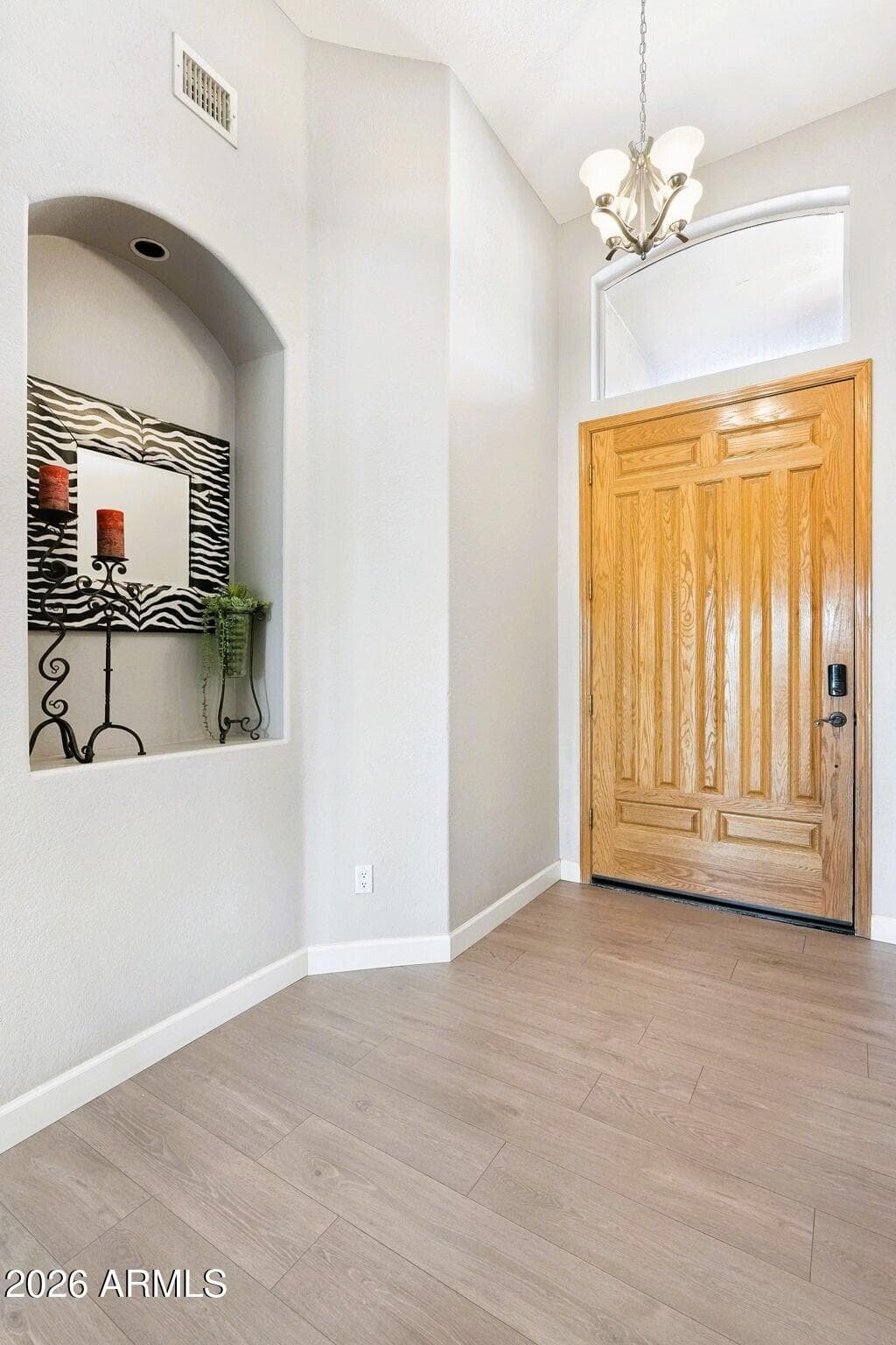 6519 W Crest Lane — photo 8