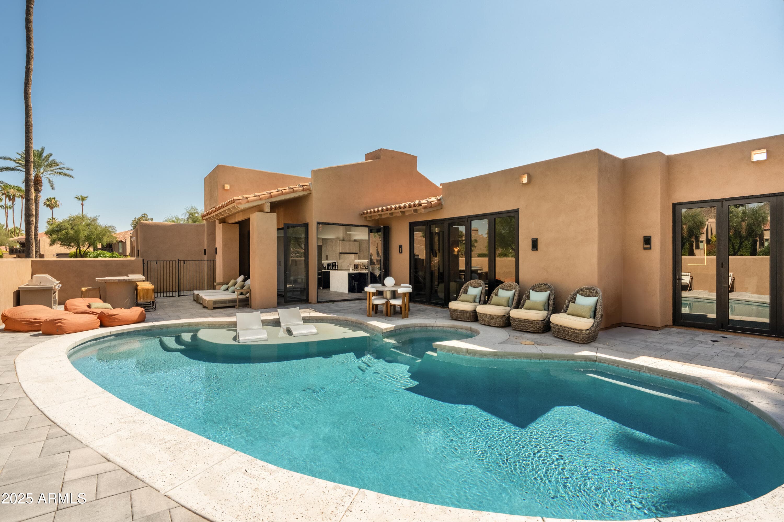 4440 E Camelback Road 31 — photo 2