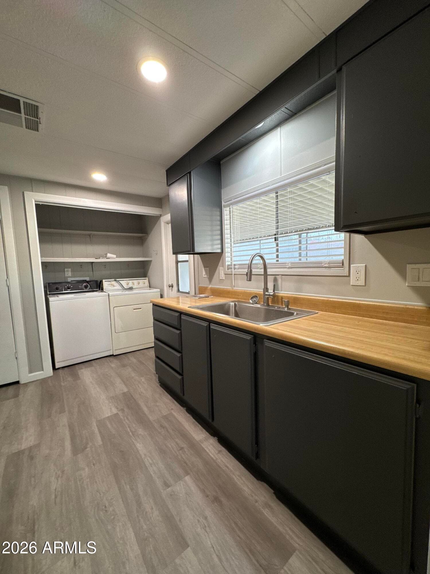3104 E Broadway Road — photo 4