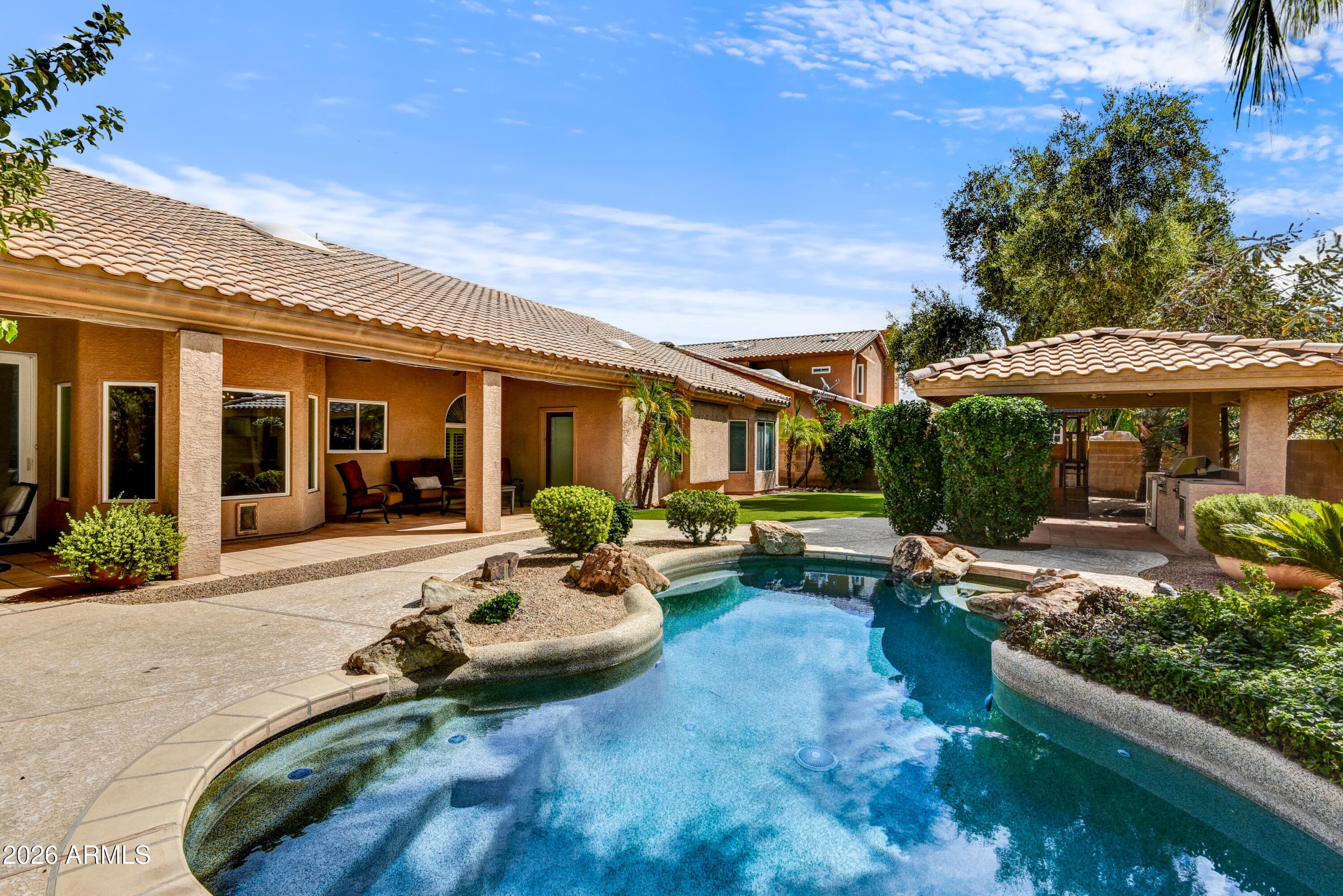 6819 E Winchcomb Drive, Scottsdale, Arizona