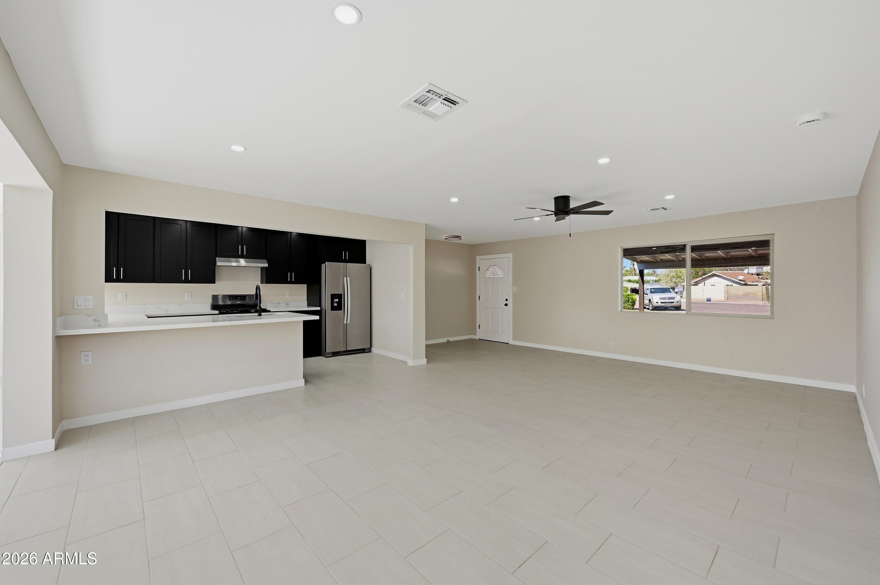 1325 E Avalon Drive — photo 5