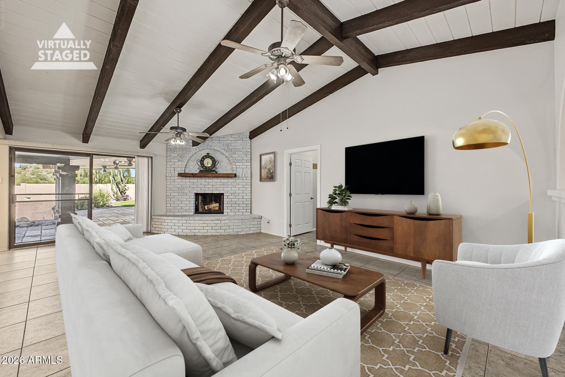 6204 E Camelot Drive — photo 4