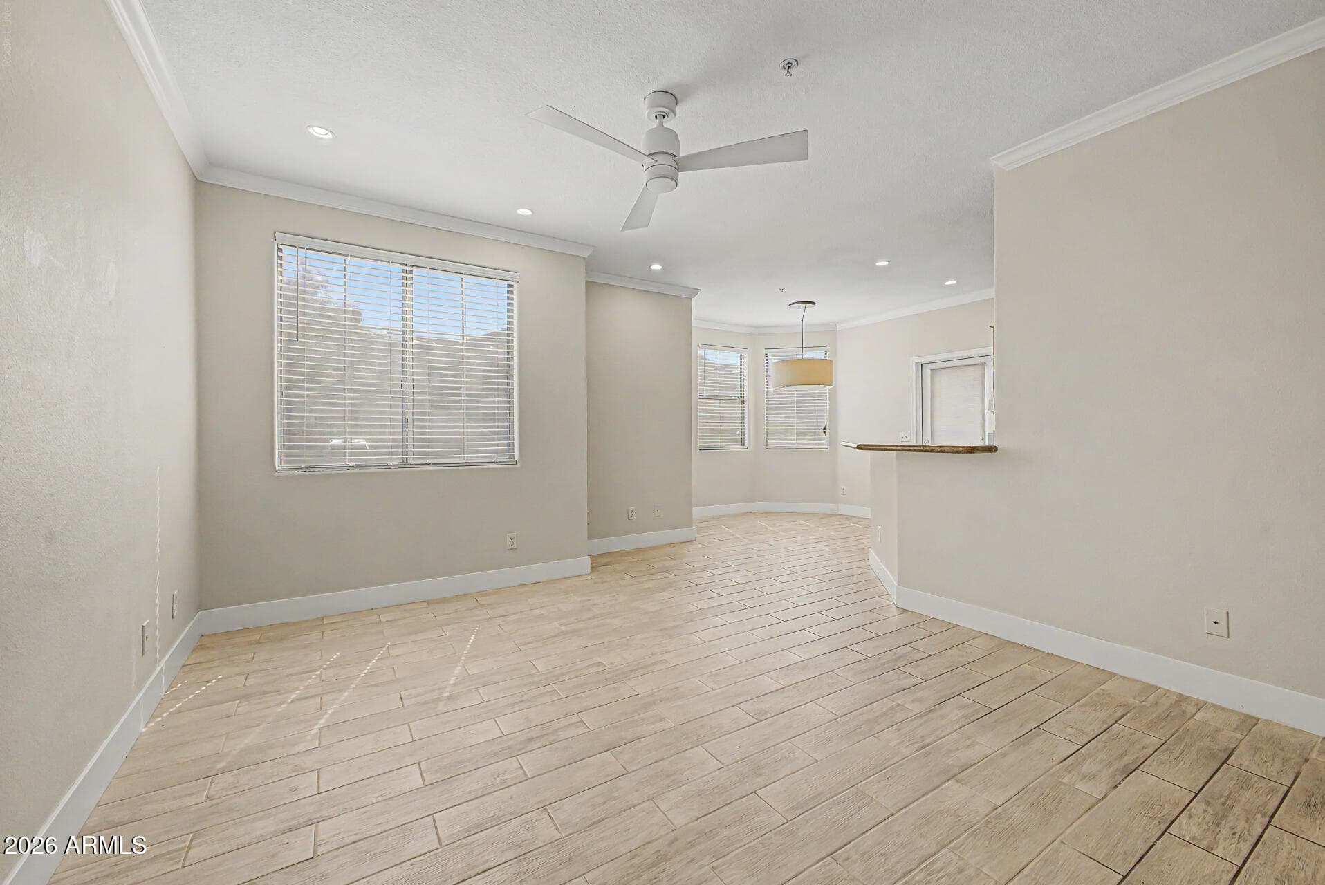 1941 S Pierpont Drive 1084 — photo 4