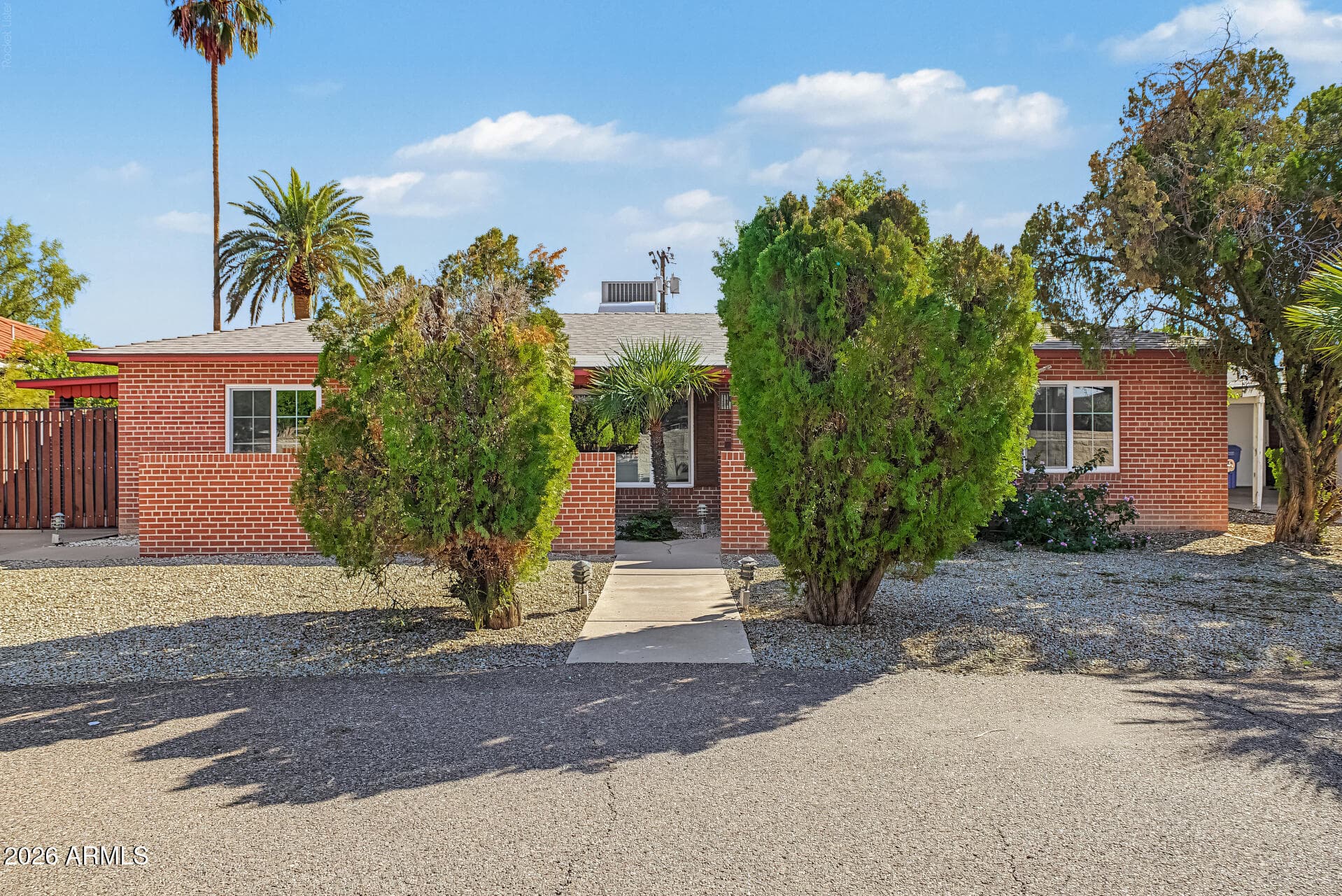 1307 W Thomas Road