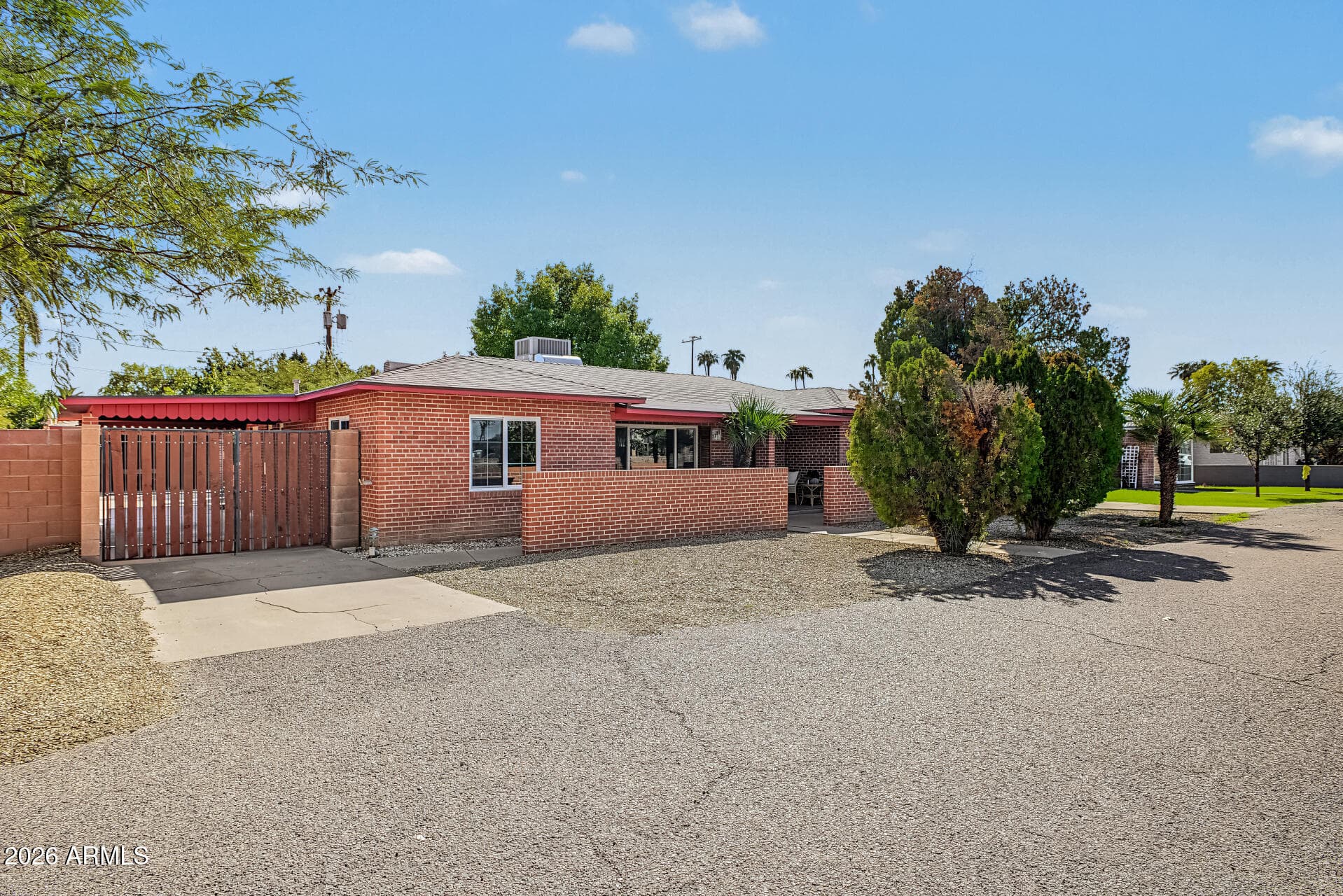 1307 W Thomas Road — photo 4