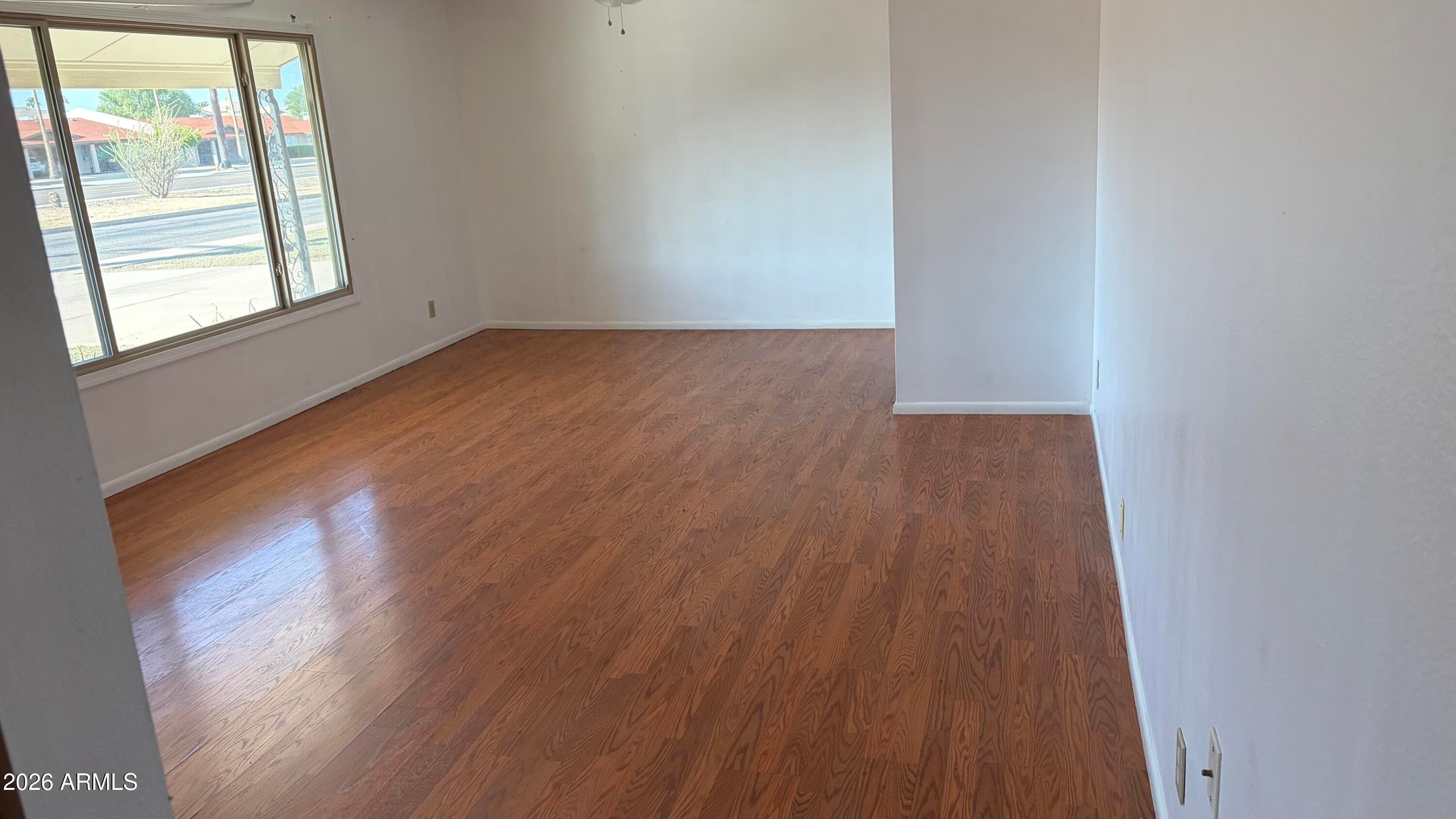 5708 E University Drive — photo 2