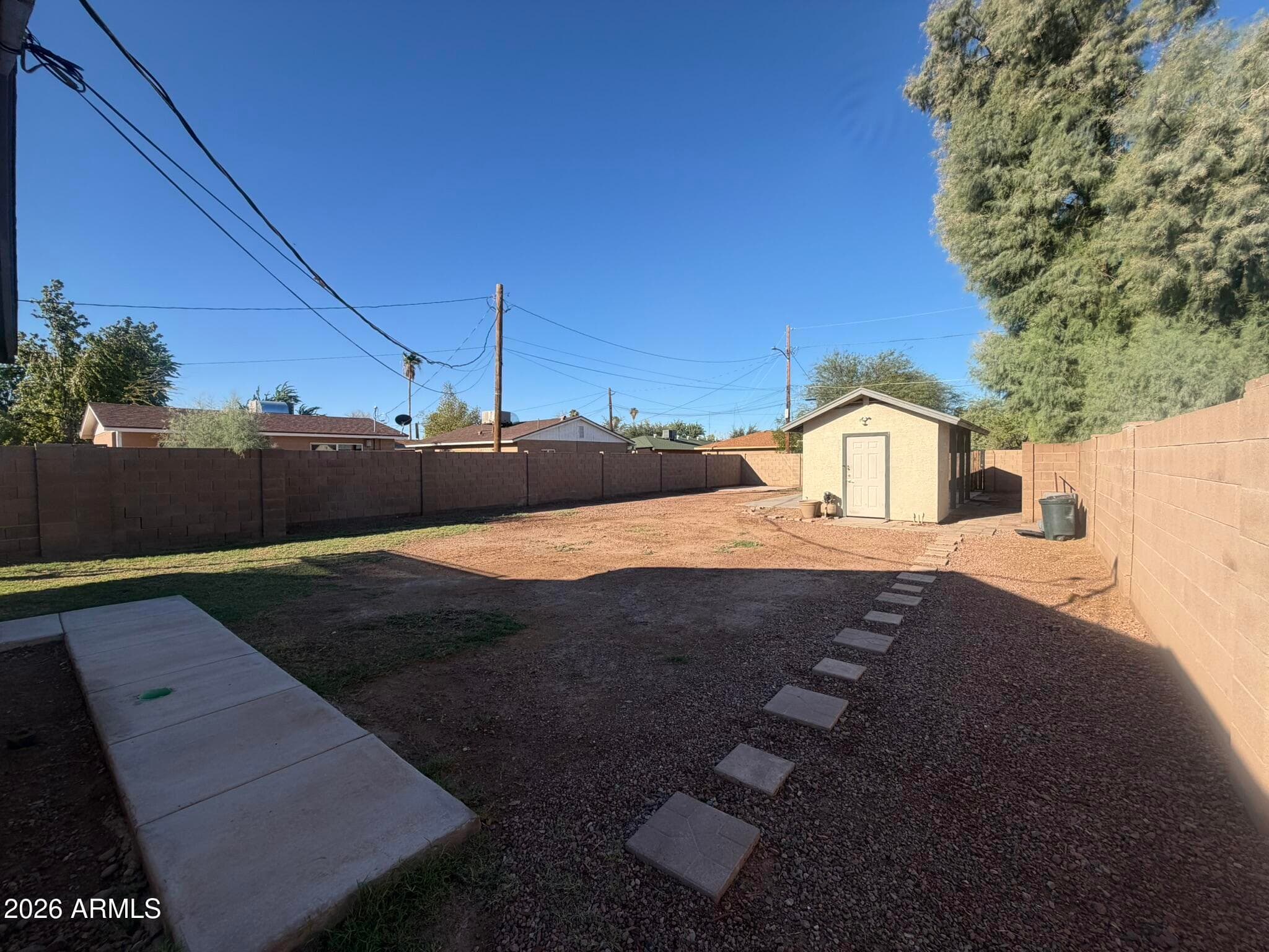 6710 N 55th Avenue — photo 3