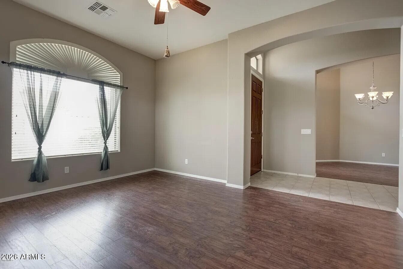 9757 E Grandview Street — photo 3