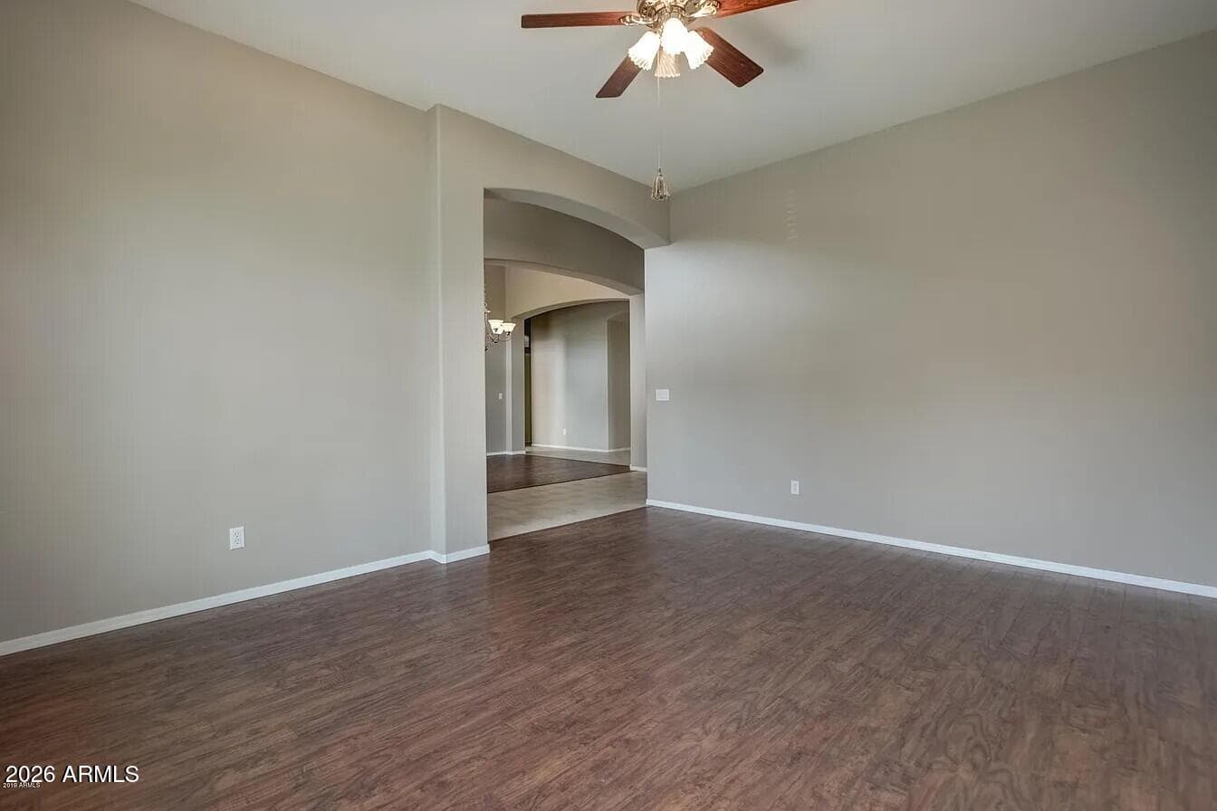 9757 E Grandview Street — photo 2