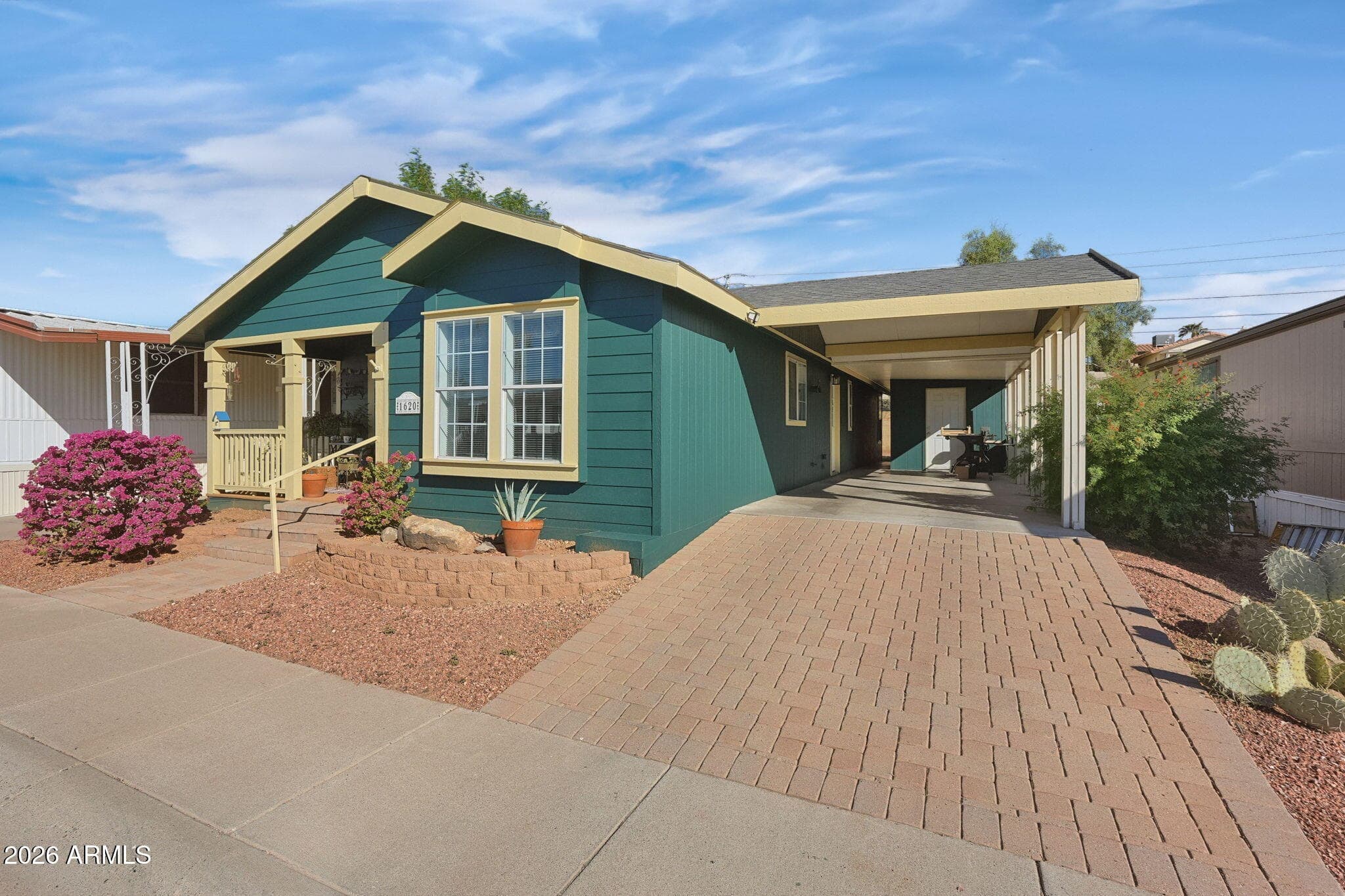 1620 E Villa Rita Drive, Phoenix, Arizona