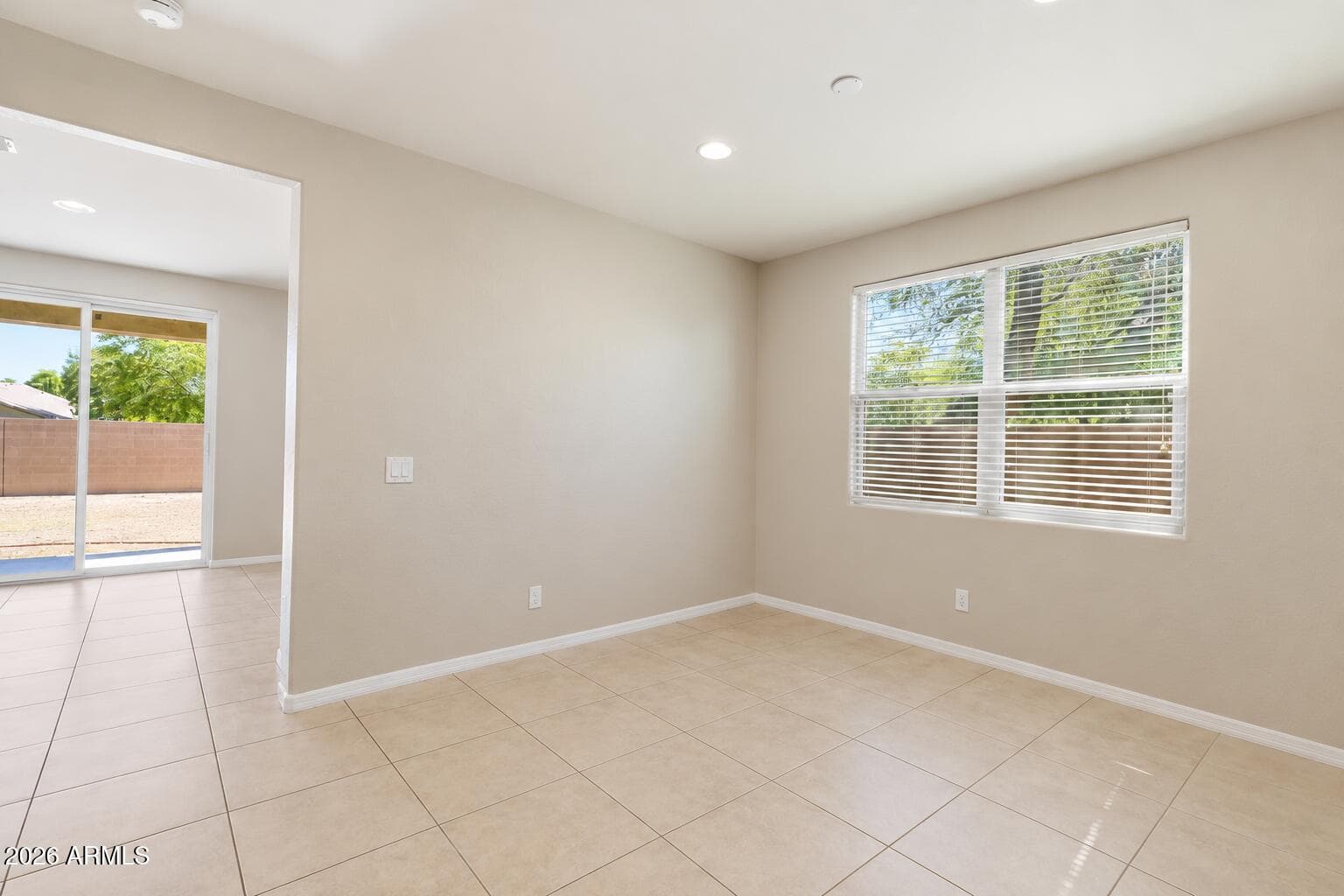 119 E Chelsea Lane — photo 8