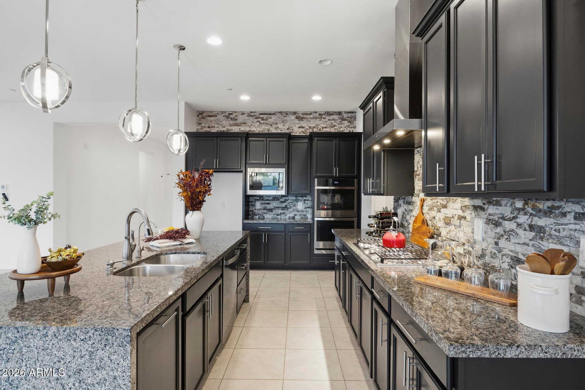 18134 W Highland Avenue — photo 8