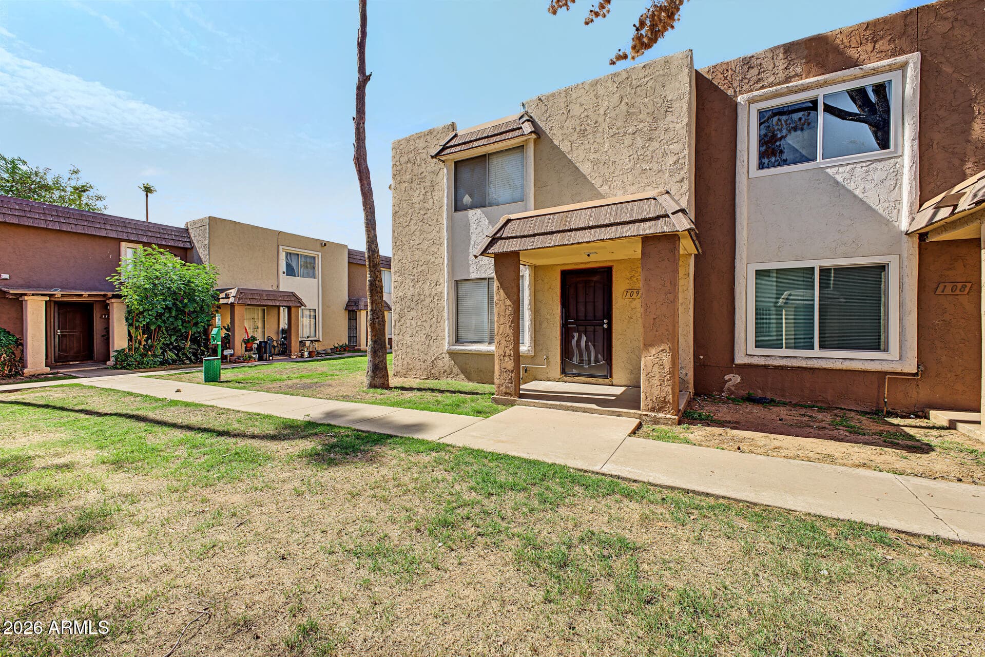 7126 N 19th Avenue 109 — photo 2