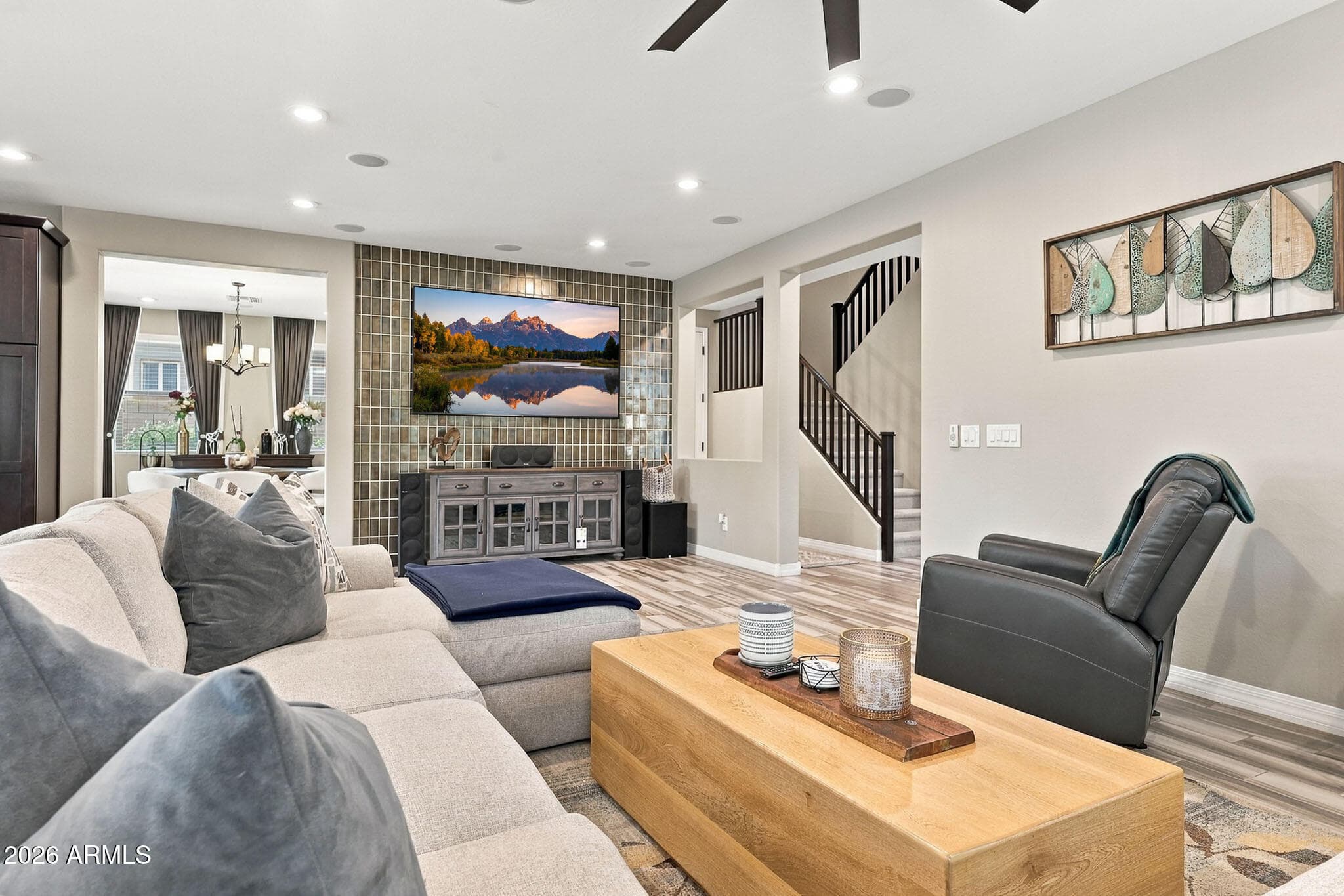 16005 W Shaw Butte Drive — photo 3
