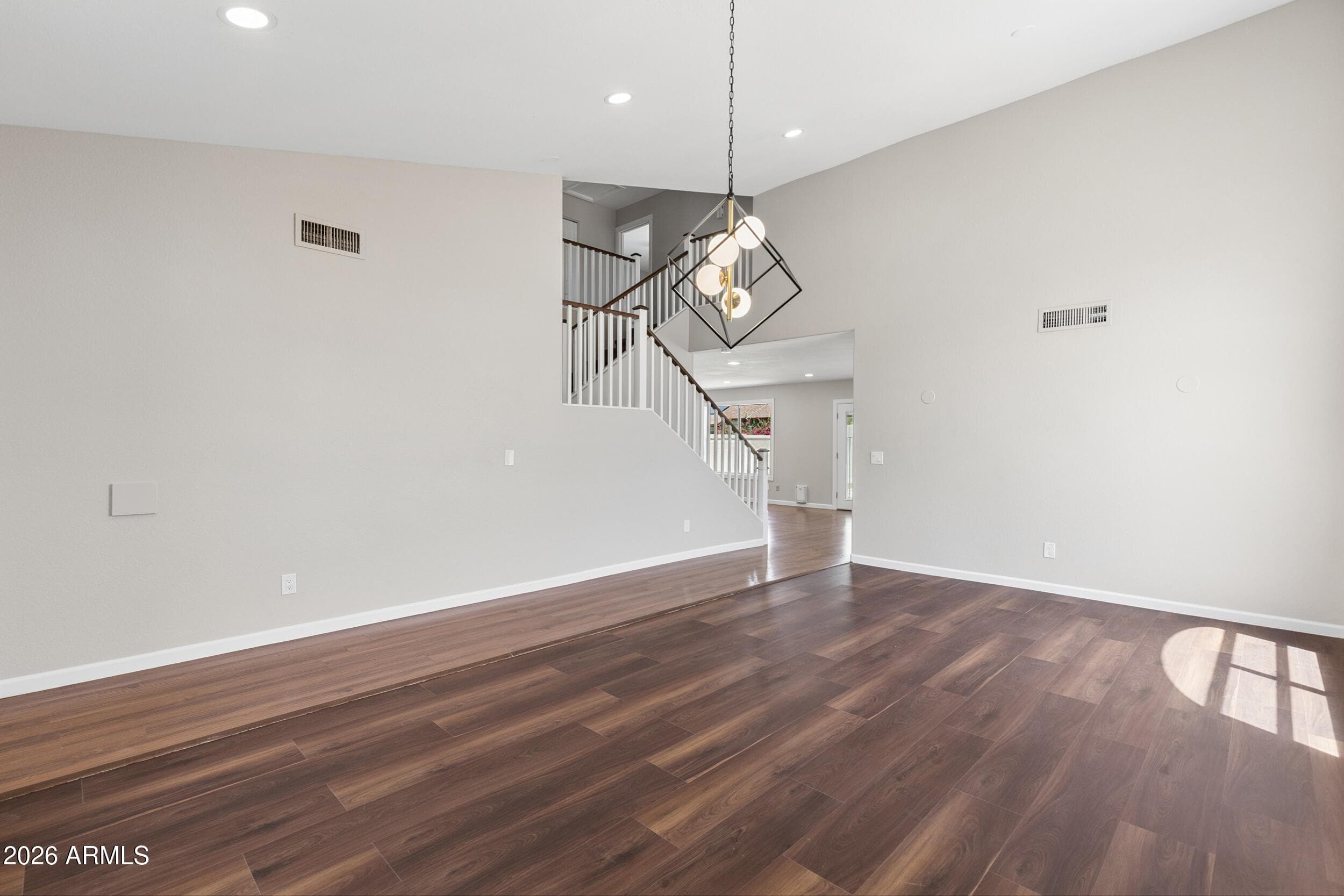 7726 W Cinnabar Avenue — photo 6