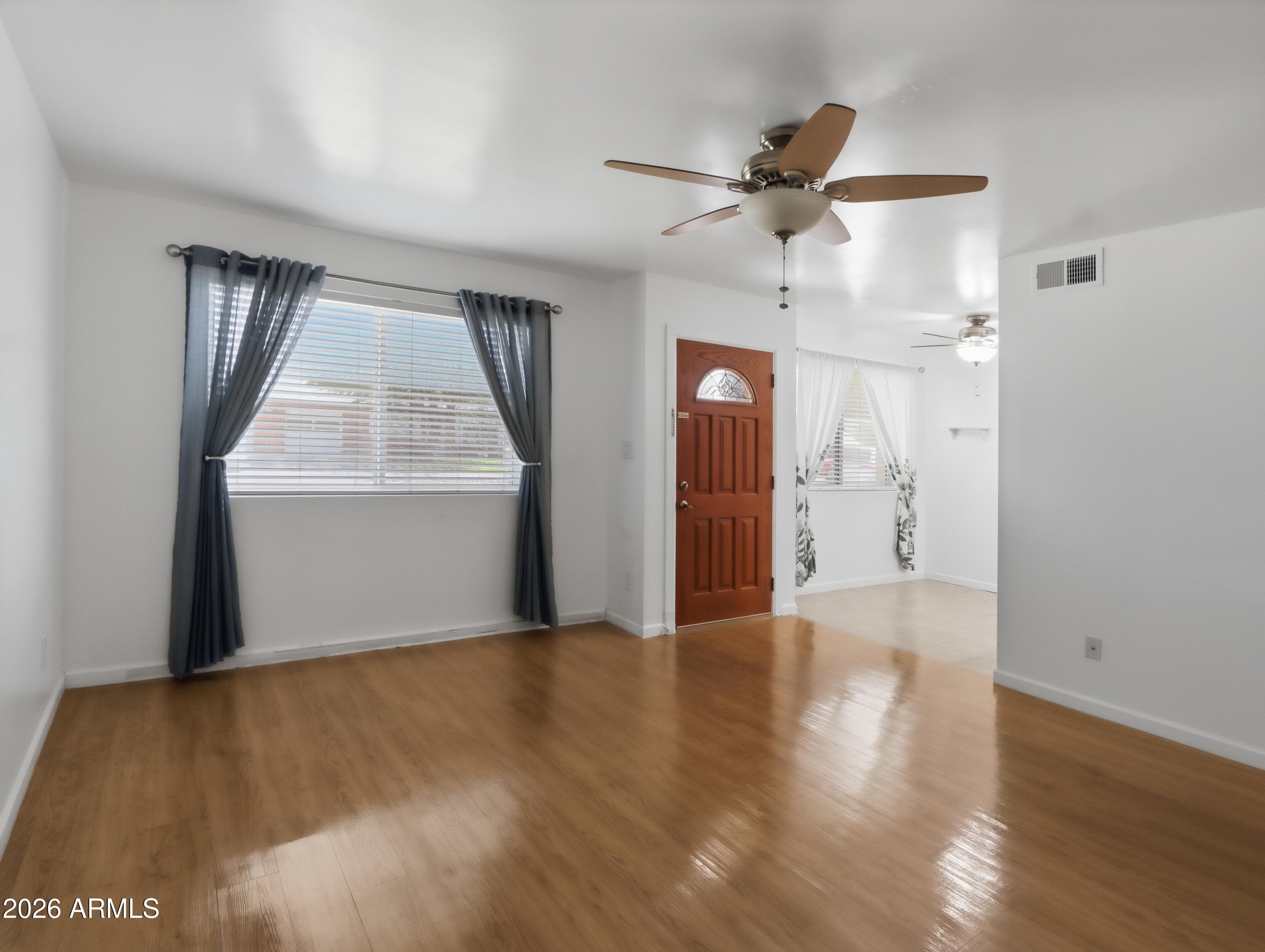 10118 N 96th Avenue B — photo 2