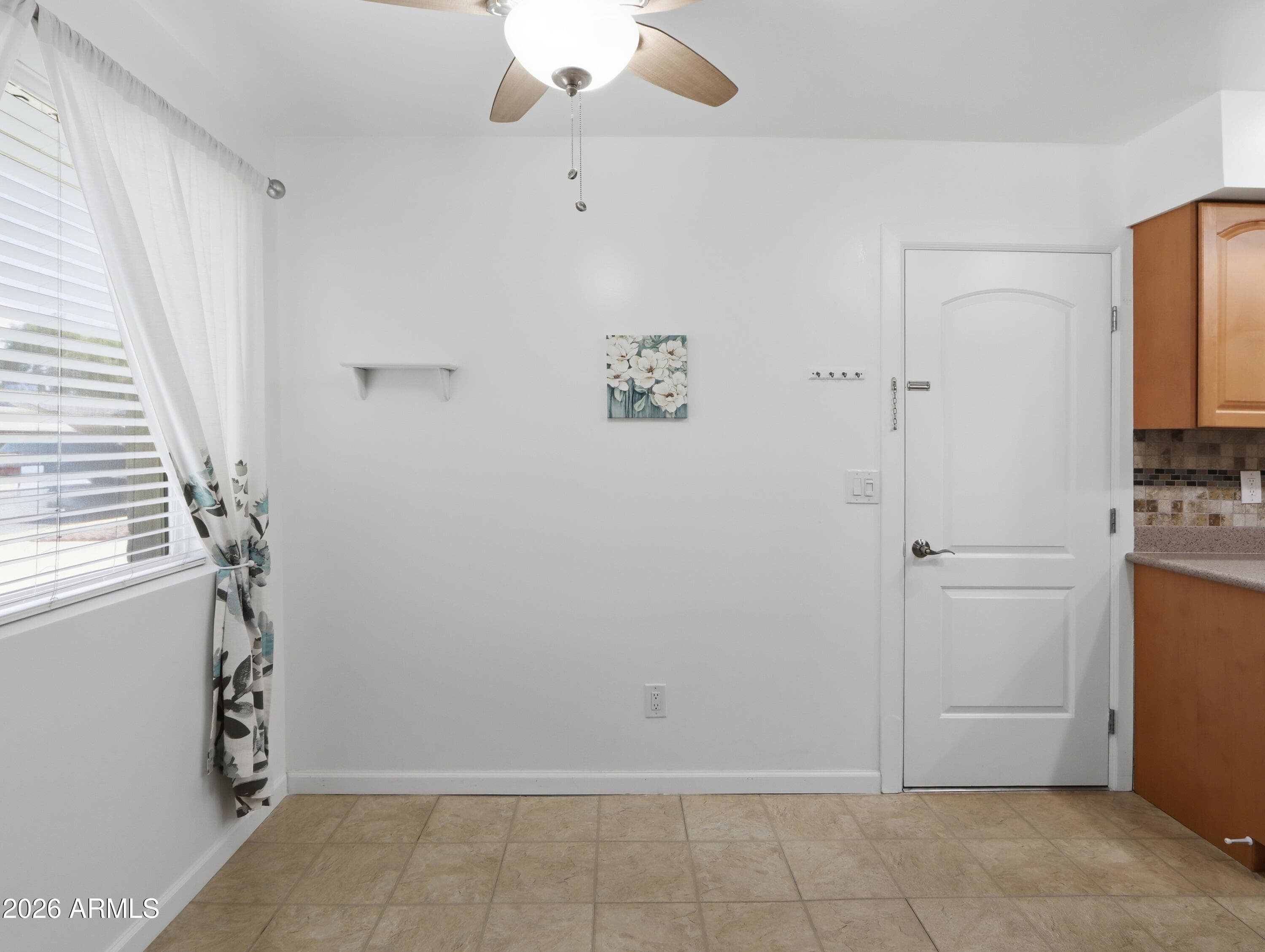 10118 N 96th Avenue B — photo 5