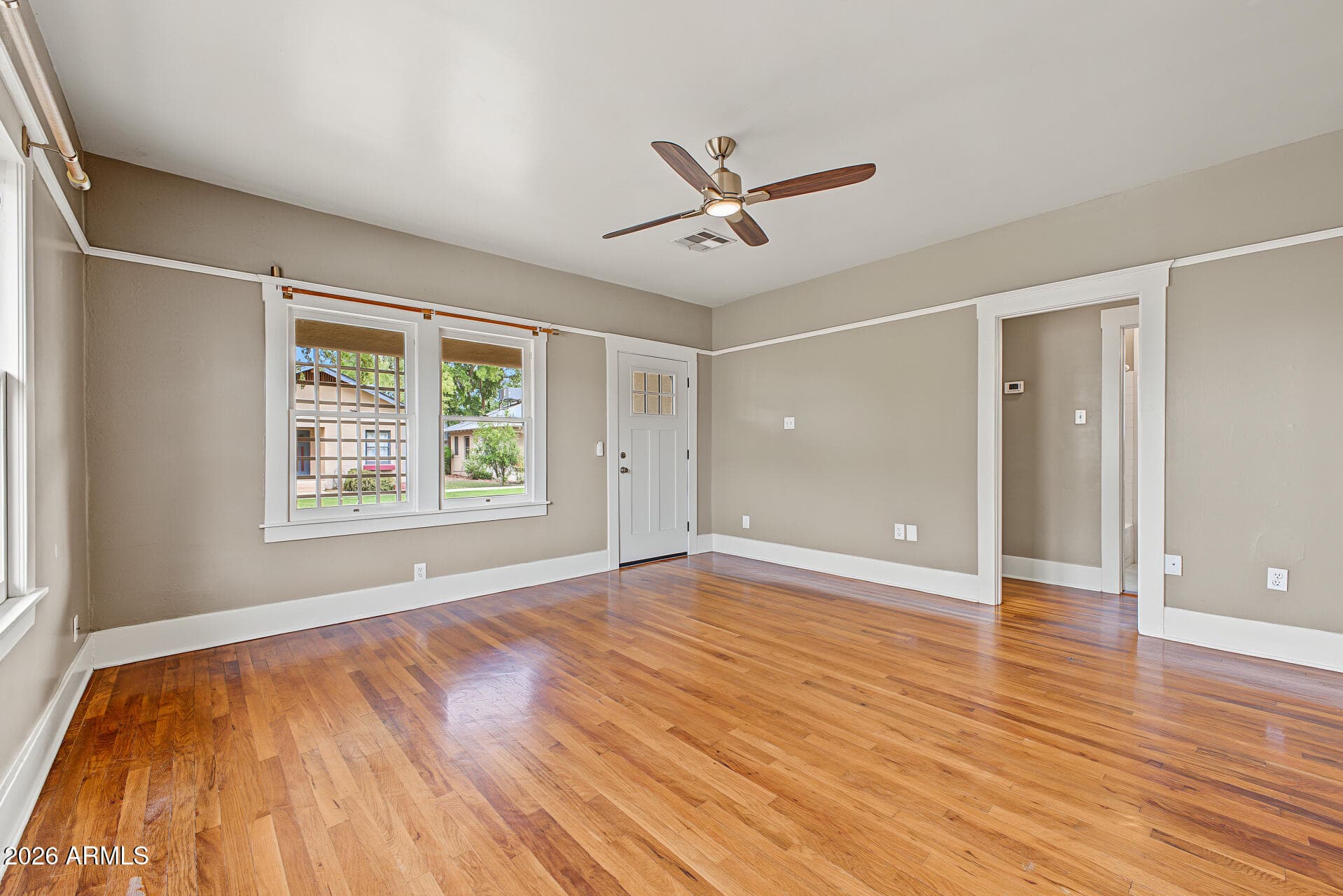 137 N Robson Street 1 — photo 5