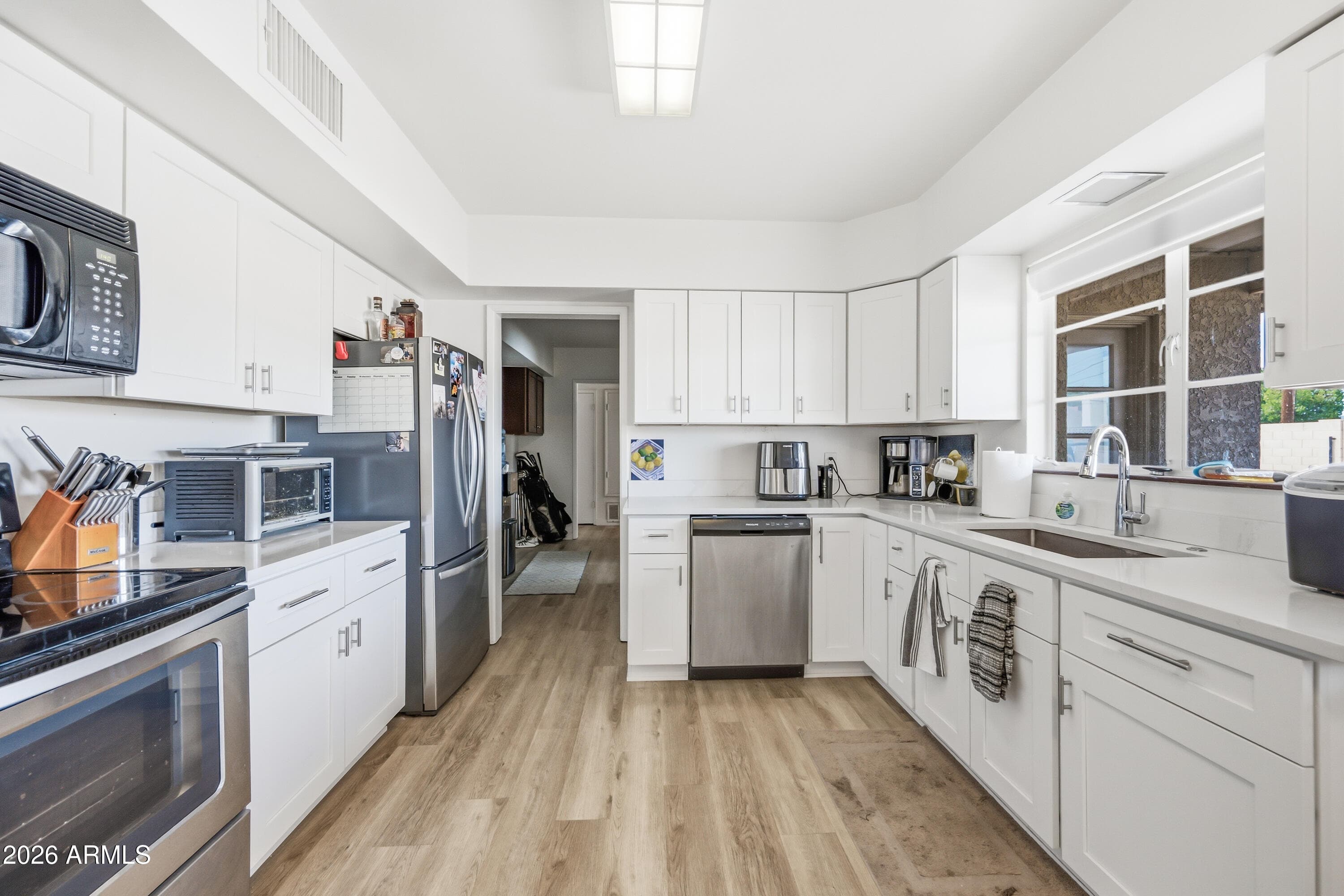 8202 E Cambridge Avenue — photo 5