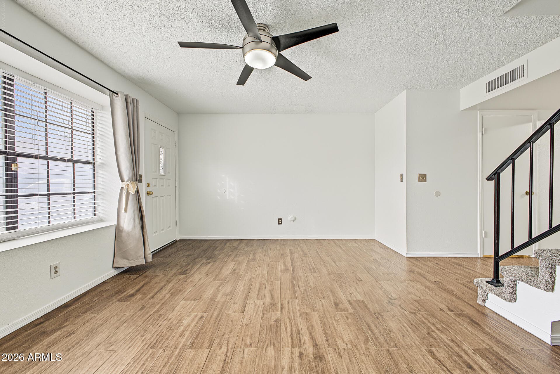 921 W University Drive 1110 — photo 6