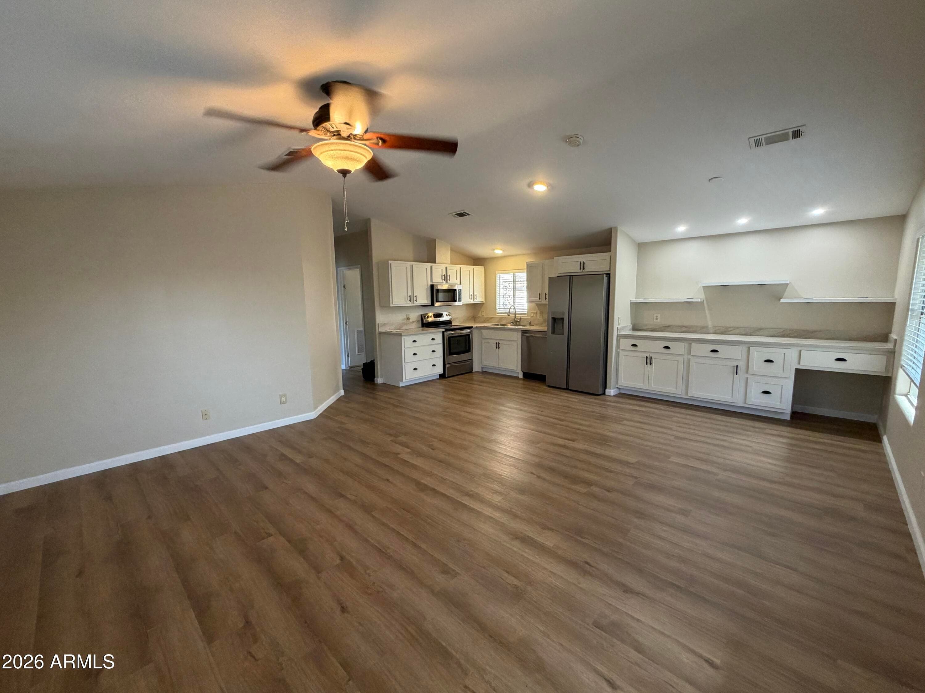 10936 E Apache Trail #1027 — photo 4