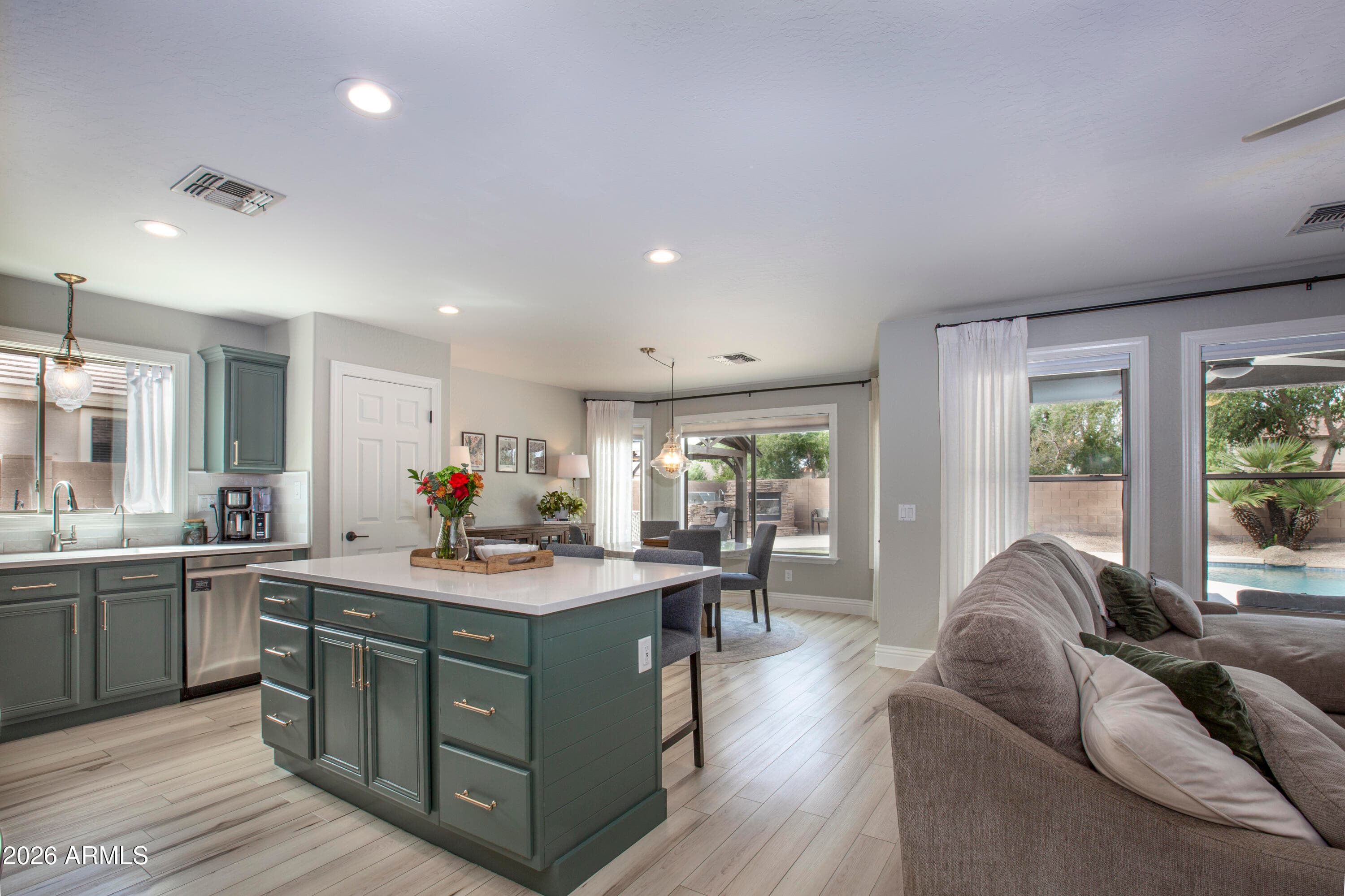 3820 S Velero Street — photo 4