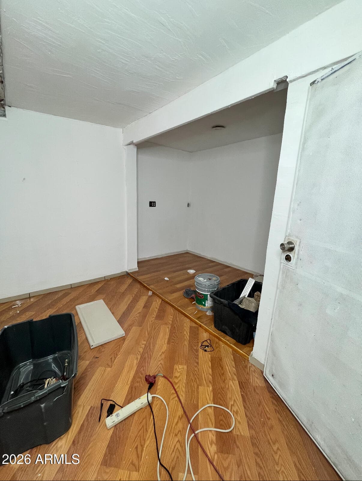 6015 N 32nd Drive — photo 5