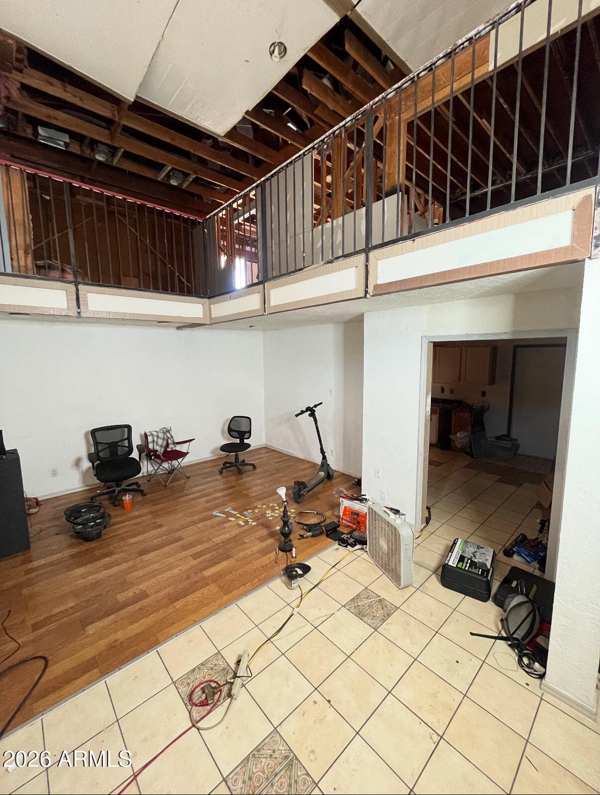 6015 N 32nd Drive — photo 2