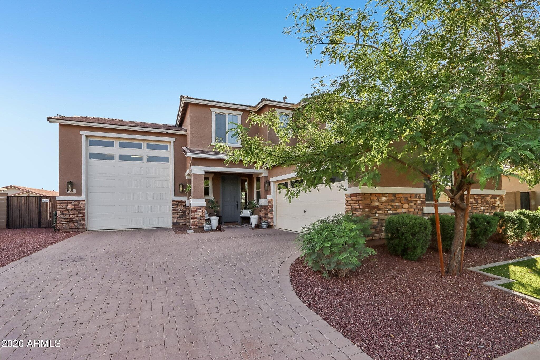 17365 W Hedgehog Place