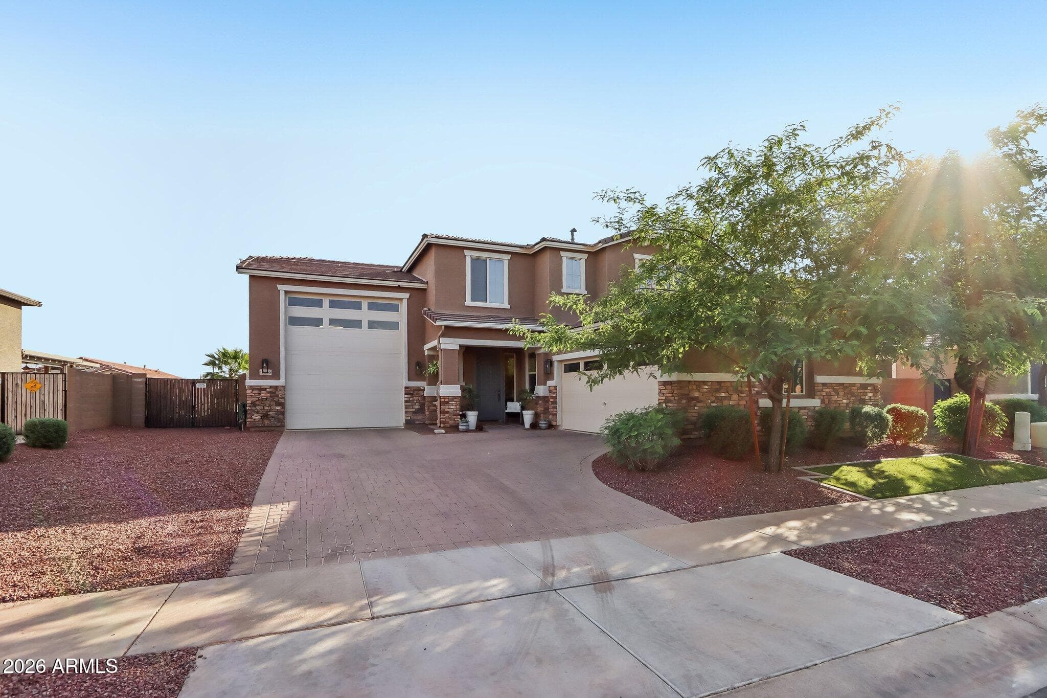 17365 W Hedgehog Place — photo 3