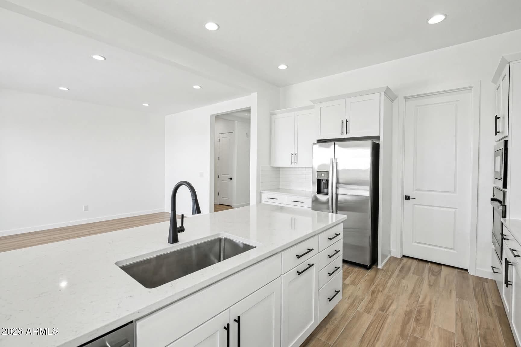 18191 W Watkins Street — photo 5