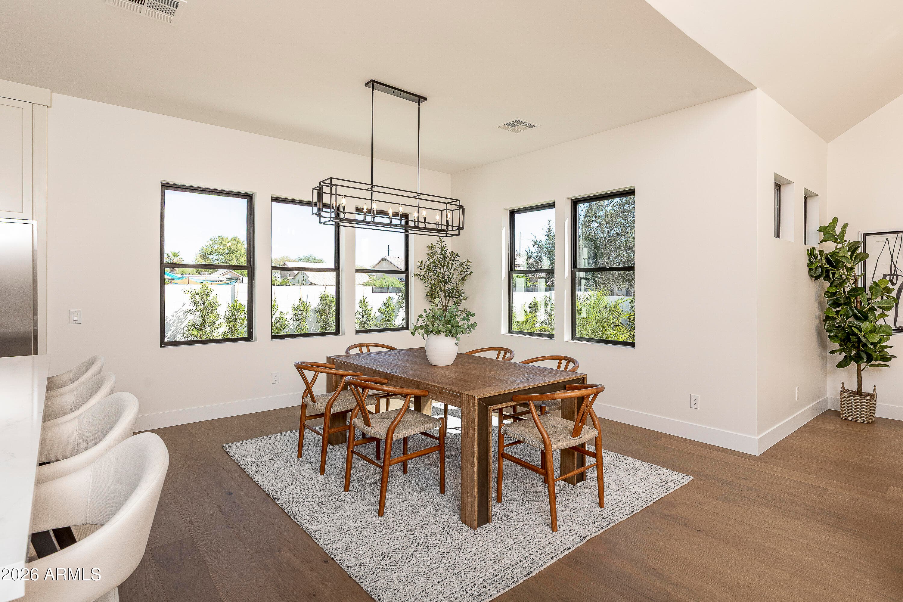 3025 E Rosemonte Drive — photo 8