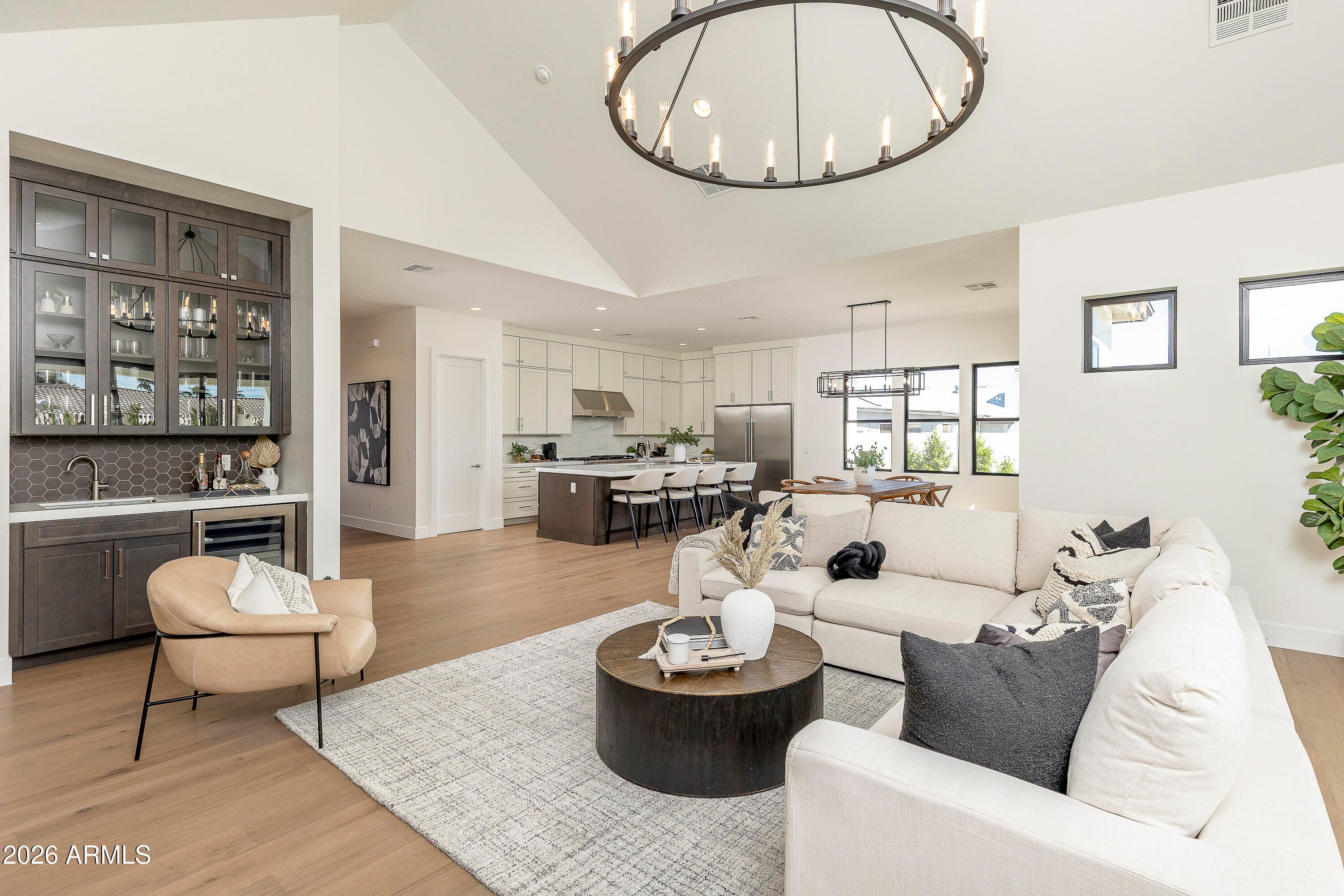 3025 E Rosemonte Drive — photo 4