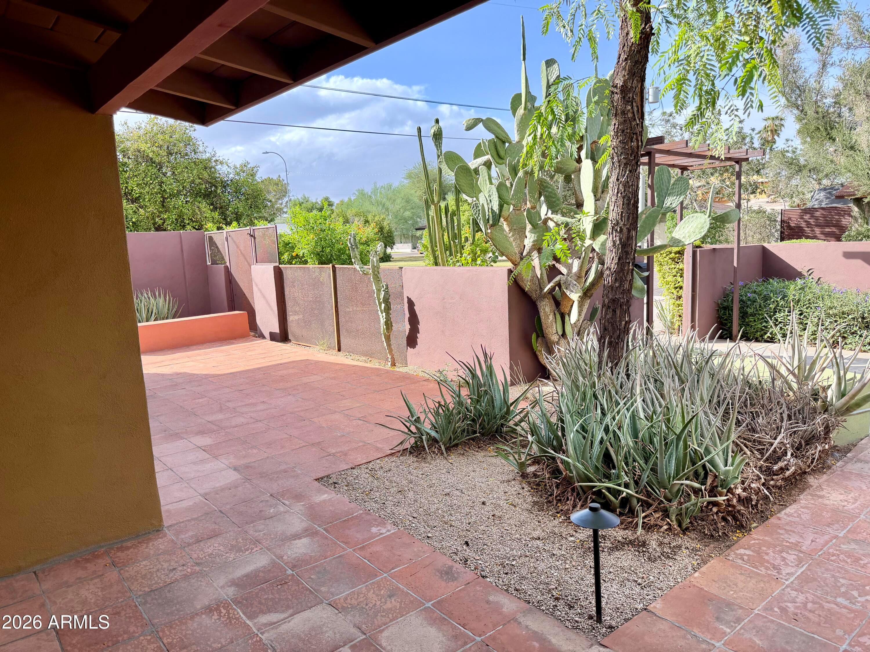 507 E Solana Drive — photo 6
